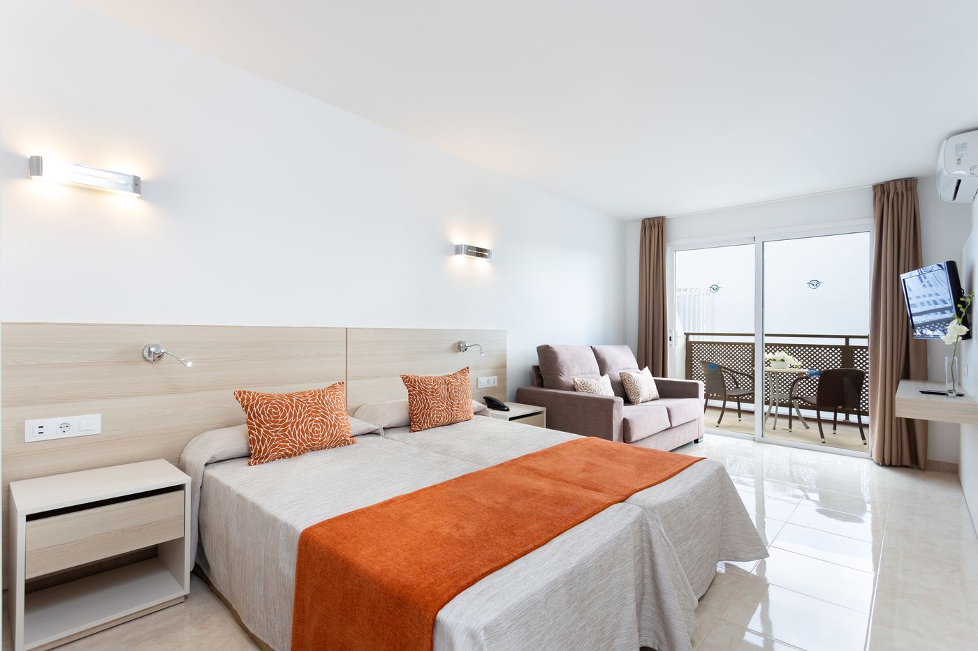 Globales-Tamaimo-Tropical-Room-16