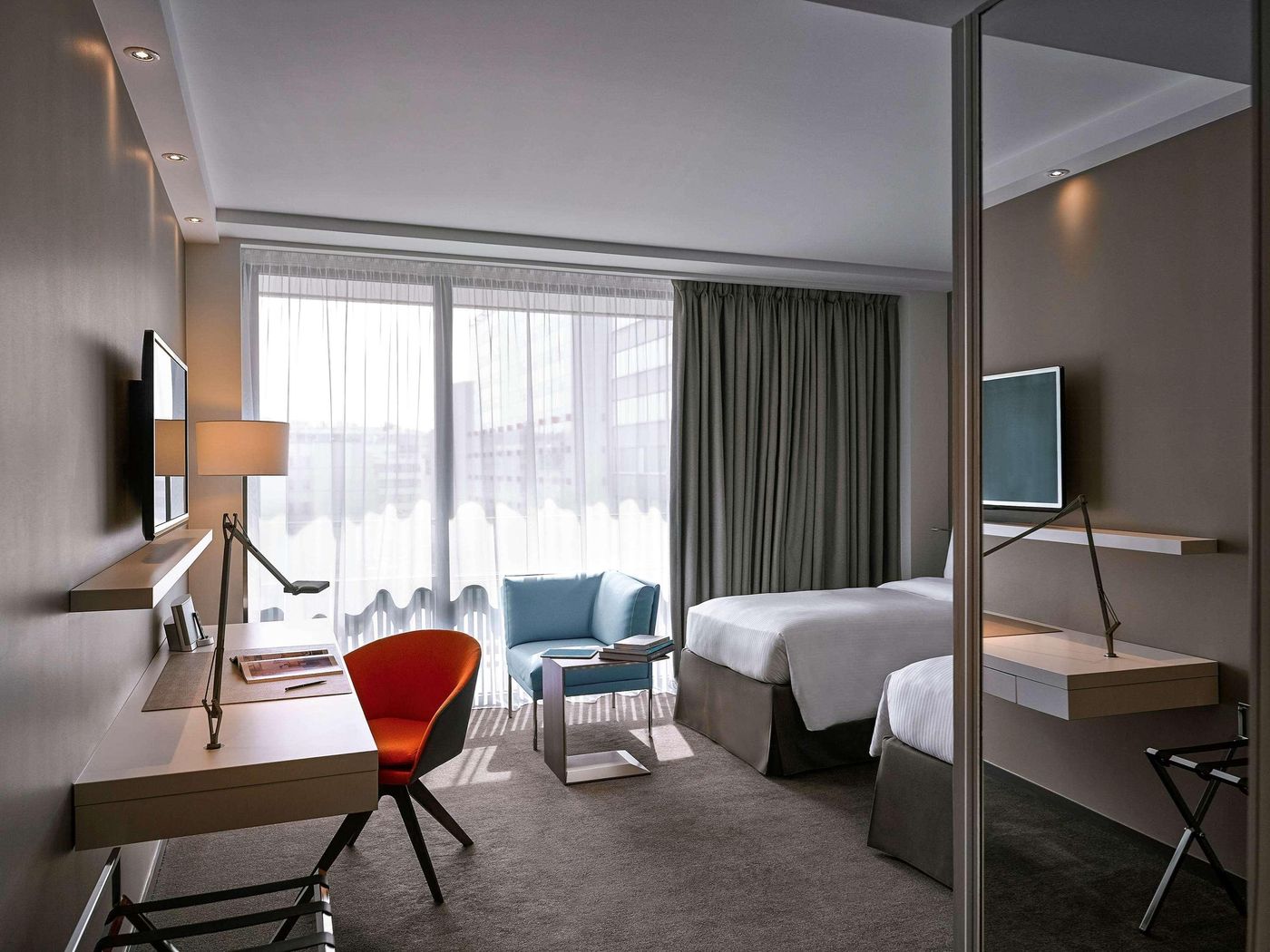 Pullman-Paris-Tour-Eiffel-Room-37