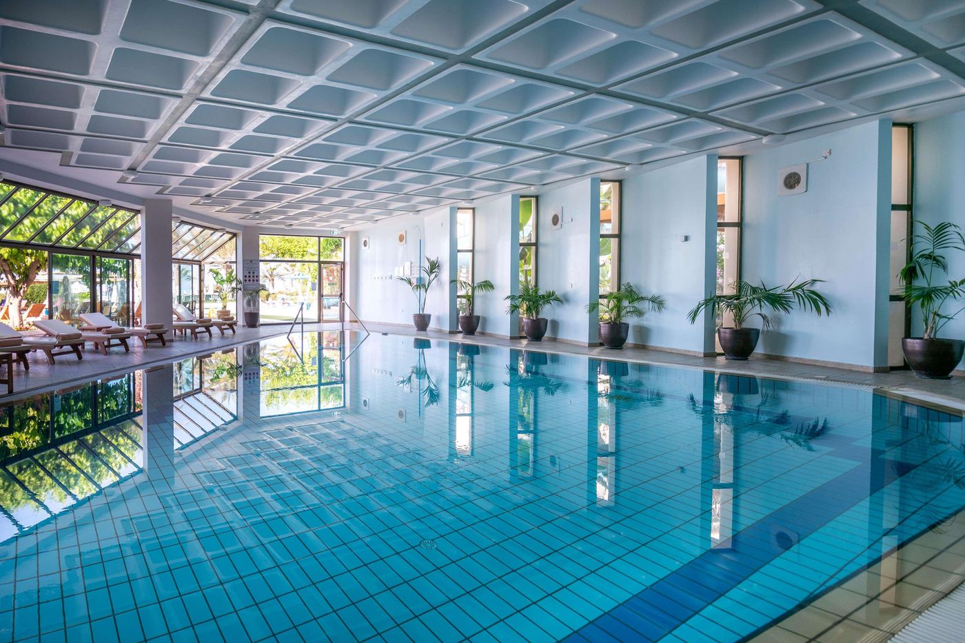 Constantinou-Bros-Athena-Beach-Hotel-Pool-65