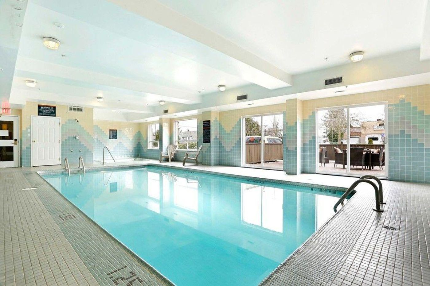 Sandman-Hotel-Vancouver-Airport-General-view-48