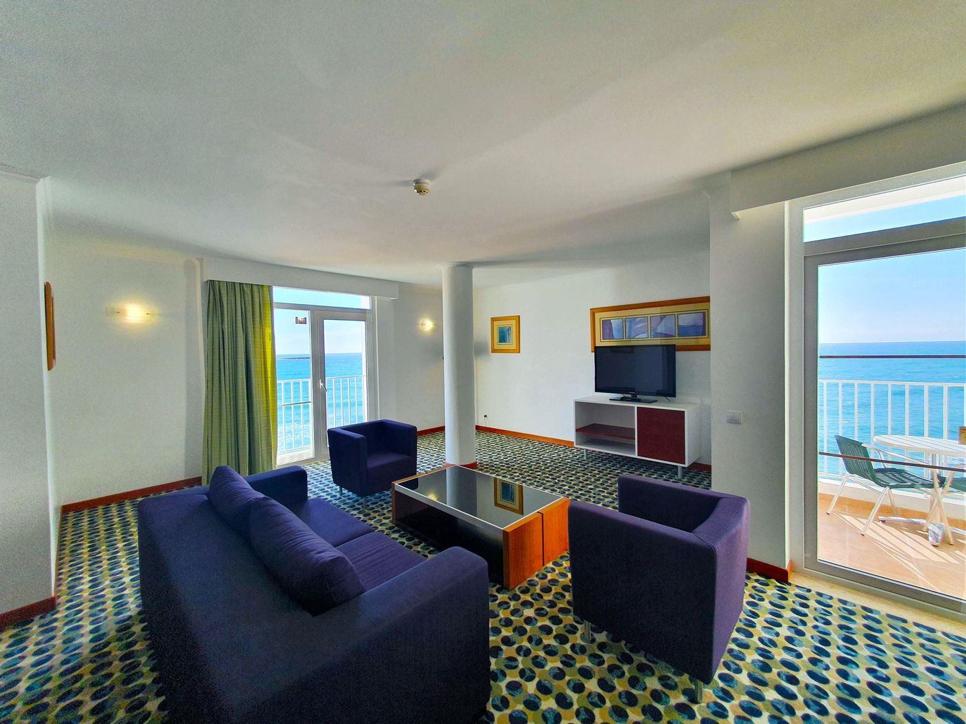 Holiday-Inn-Algarve-Room-18