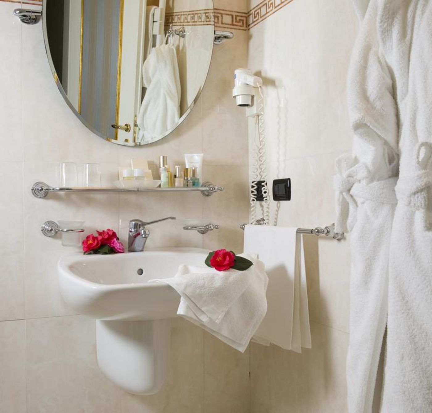 Carlton-on-the-Grand-Canal-Room-34