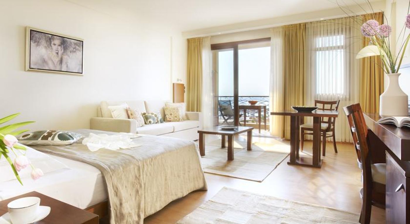 Anthemus Sea Beach Hotel & Spa