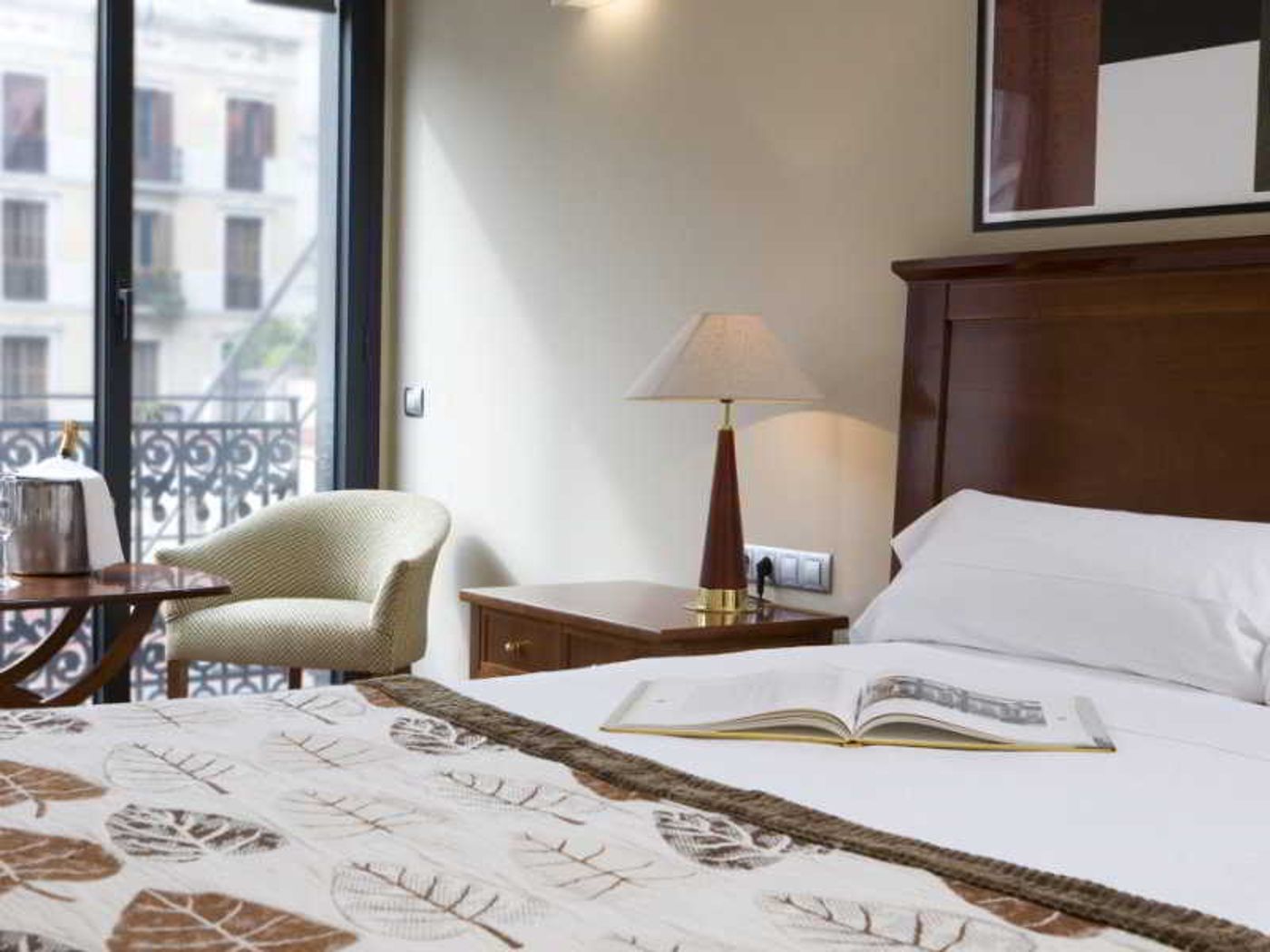 Majestic Residence-Spain-BARCELONA-Room-7