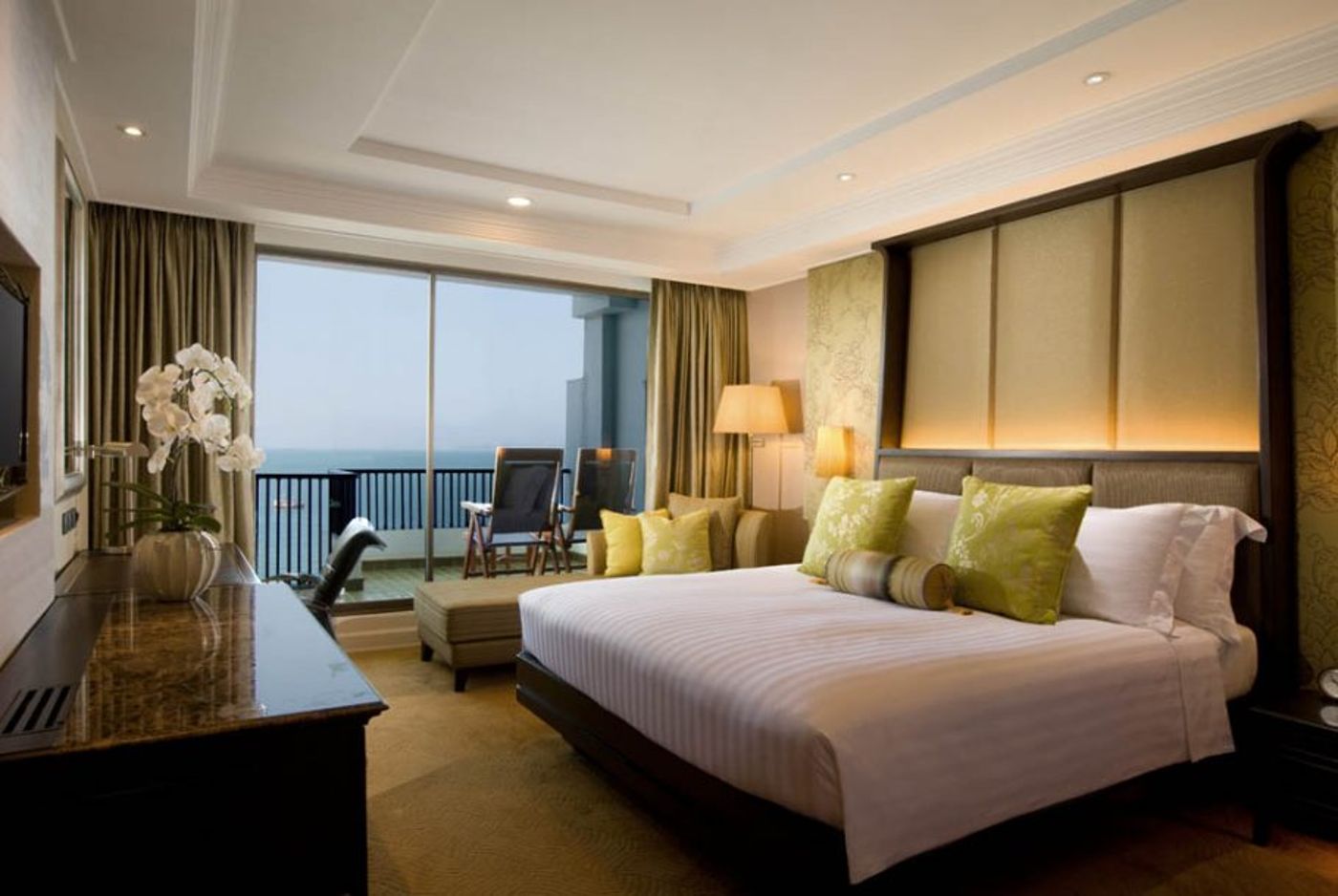 Dusit Thani Pattaya