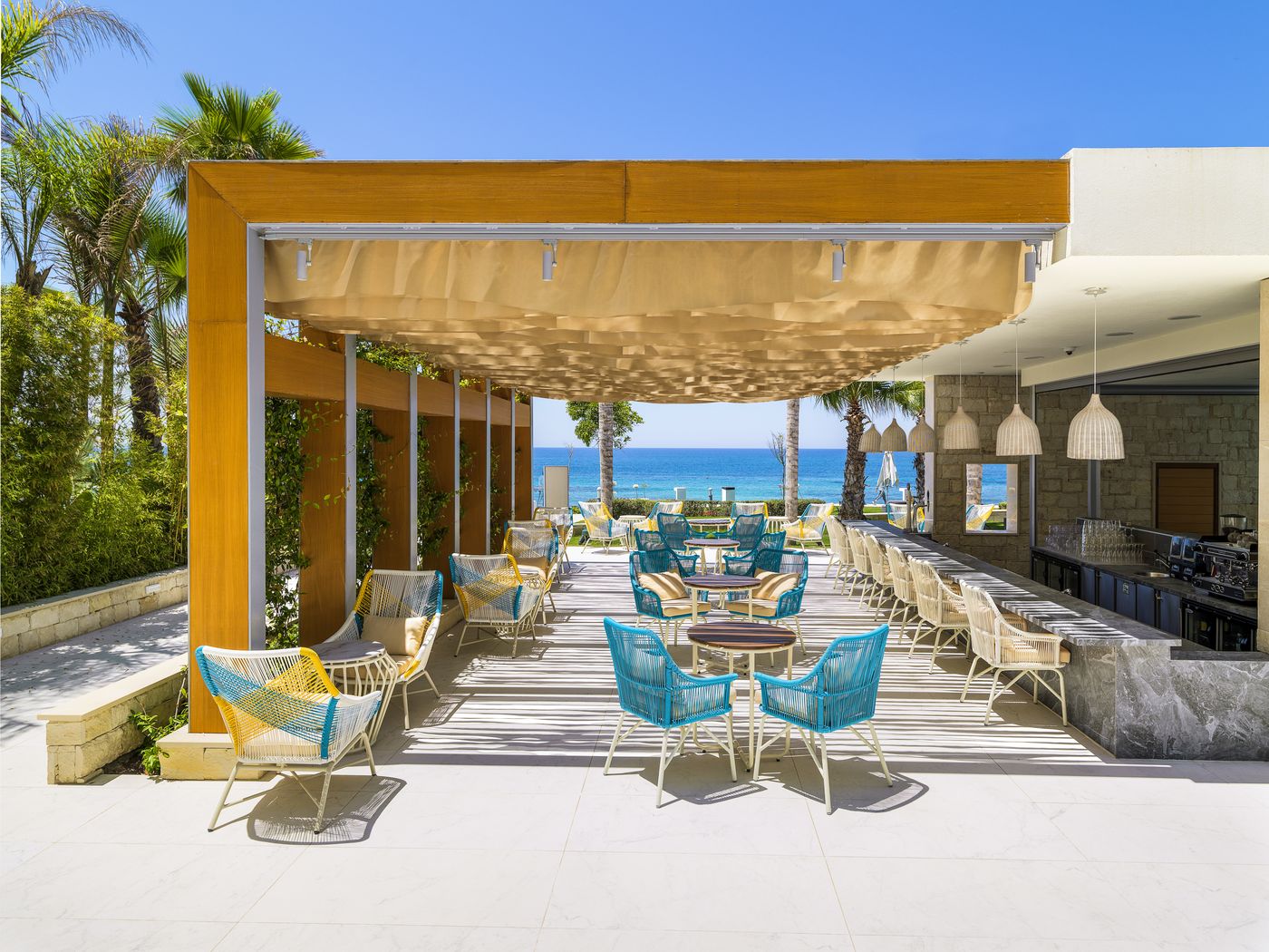 Amavi-Hotel---Adults-Only-Bar-15