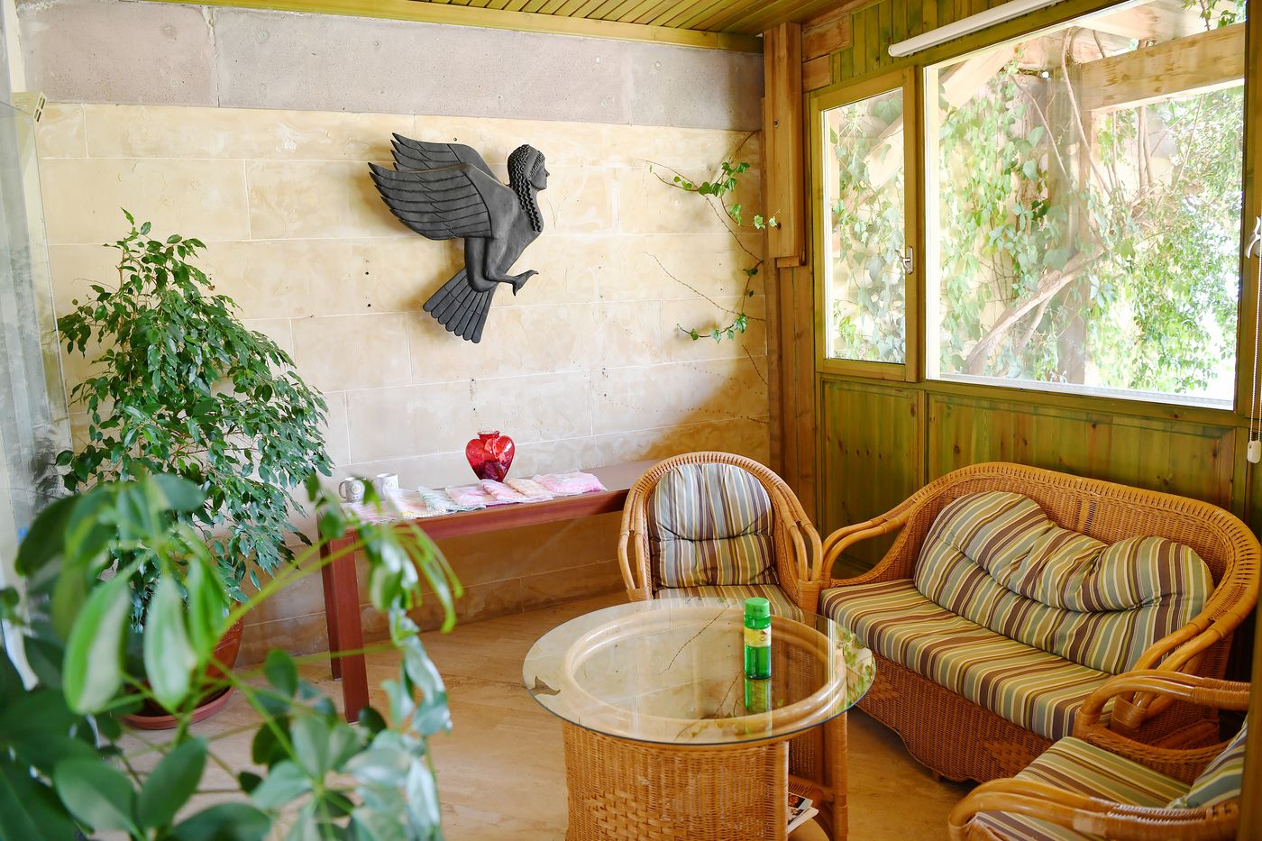 Happy-Kalkan-Lobby-51