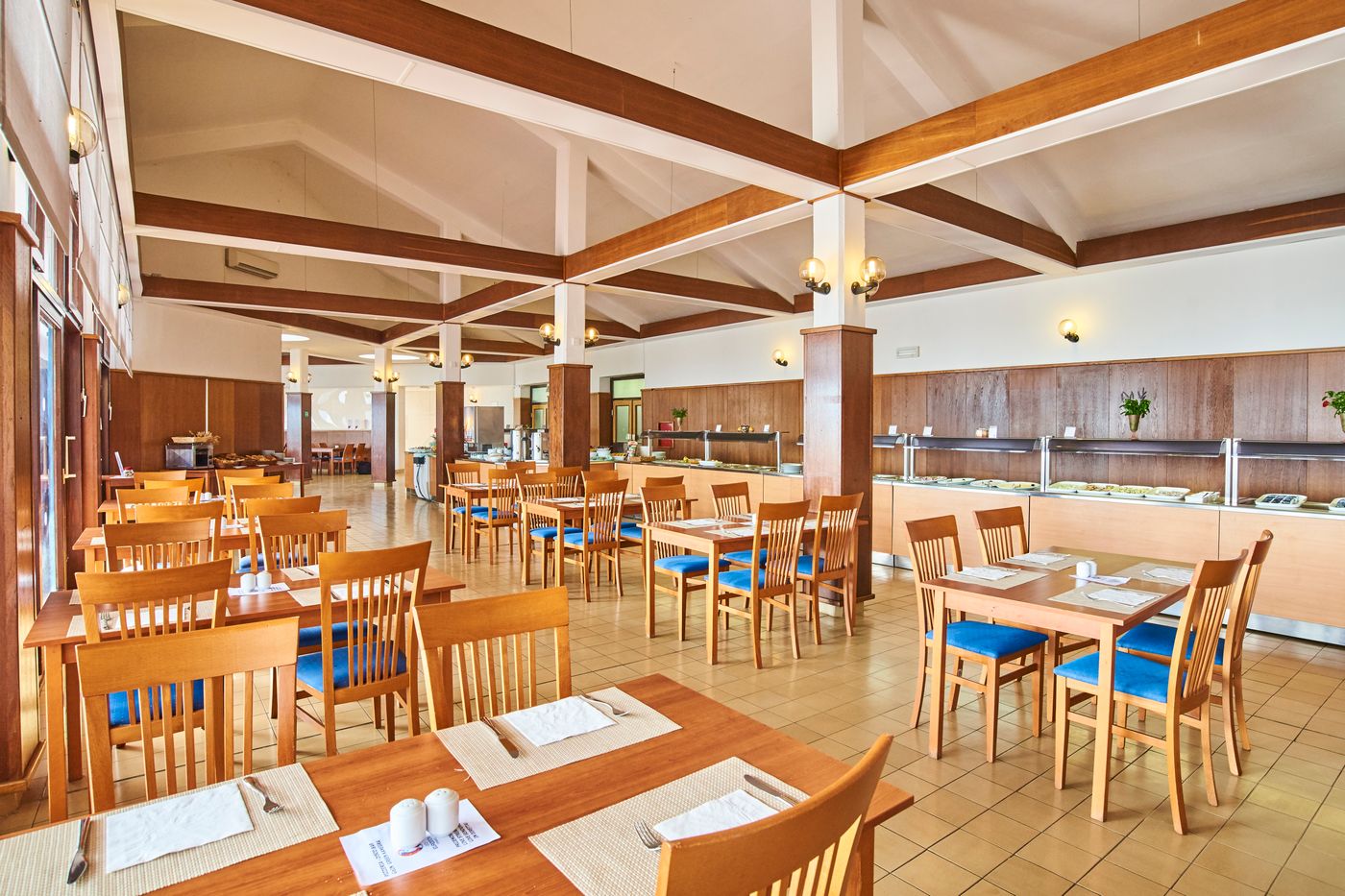 Apartments-Kanegra-Plava-Laguna-Restaurant-25