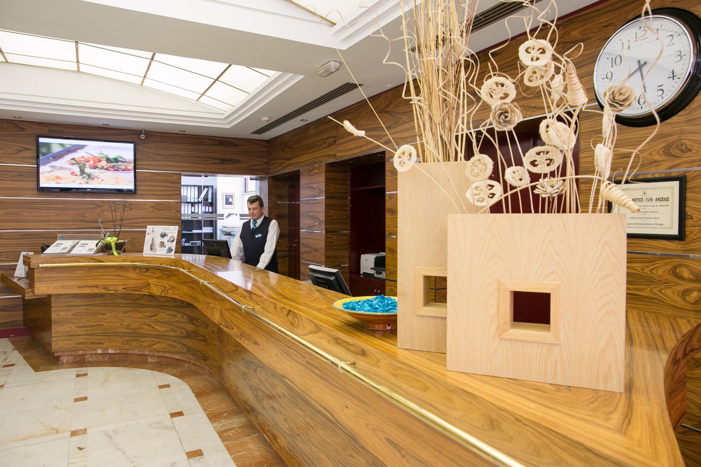 DON GREGORY by Dunas - Adults Only