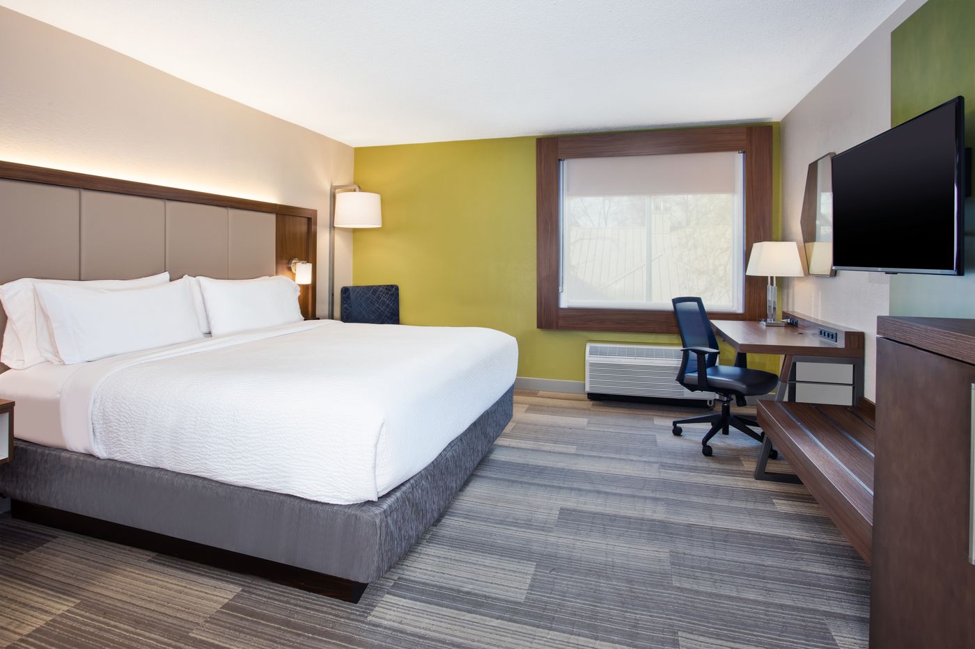 Holiday Inn Express Nashville Airport-United States-NASHVILLE-Room-7