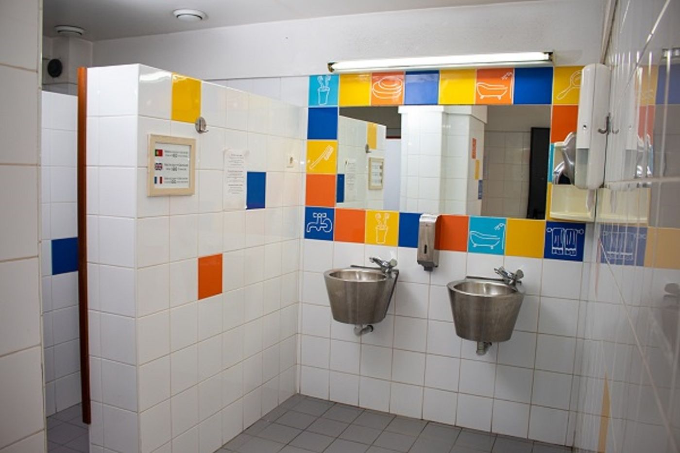 Pousadas-de-Juventude-Room-17