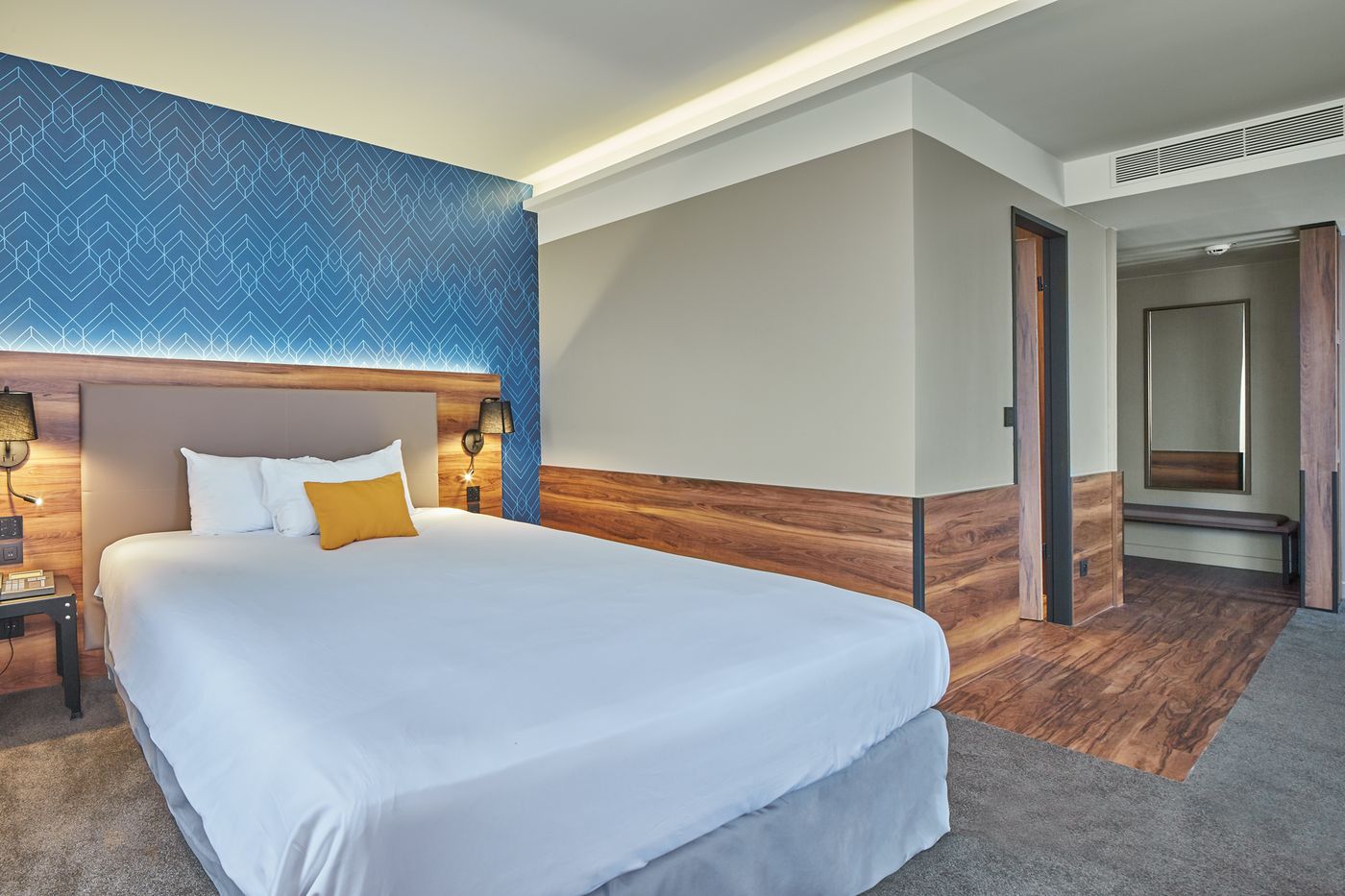 L-elysee-Val-D-europe-Room-5