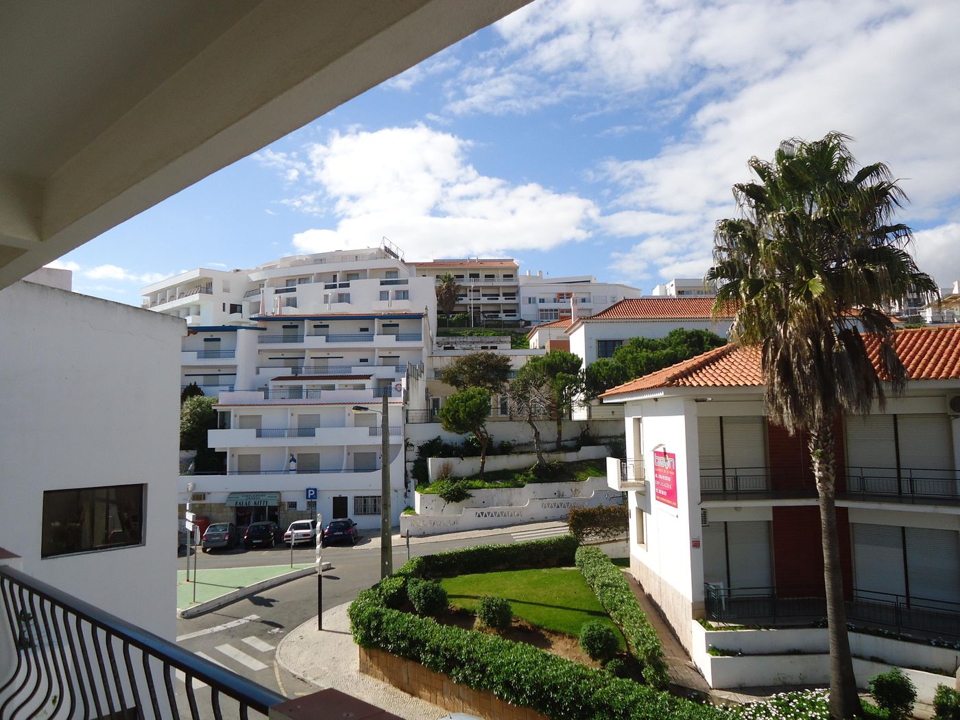 Rainha-D--Leonor-Lobby-2