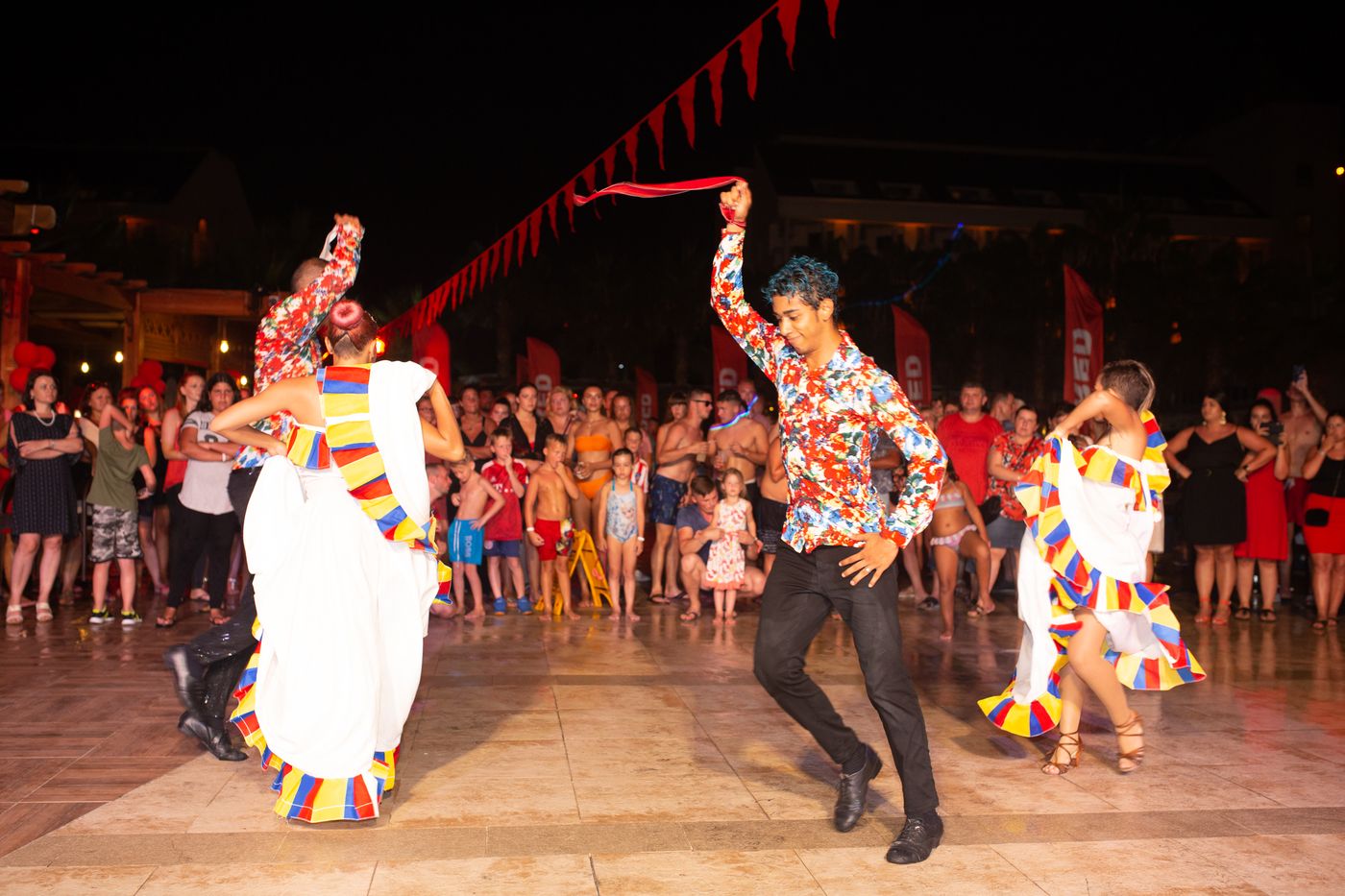 Side-Lilyum-Hotel---SPA-Sports-and-Entertainment-39