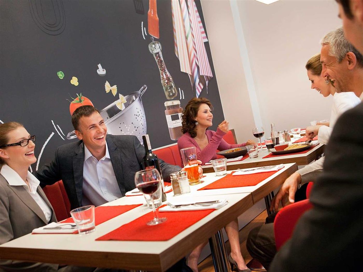 ibis-Milano-Ca-Granda-Restaurant-40