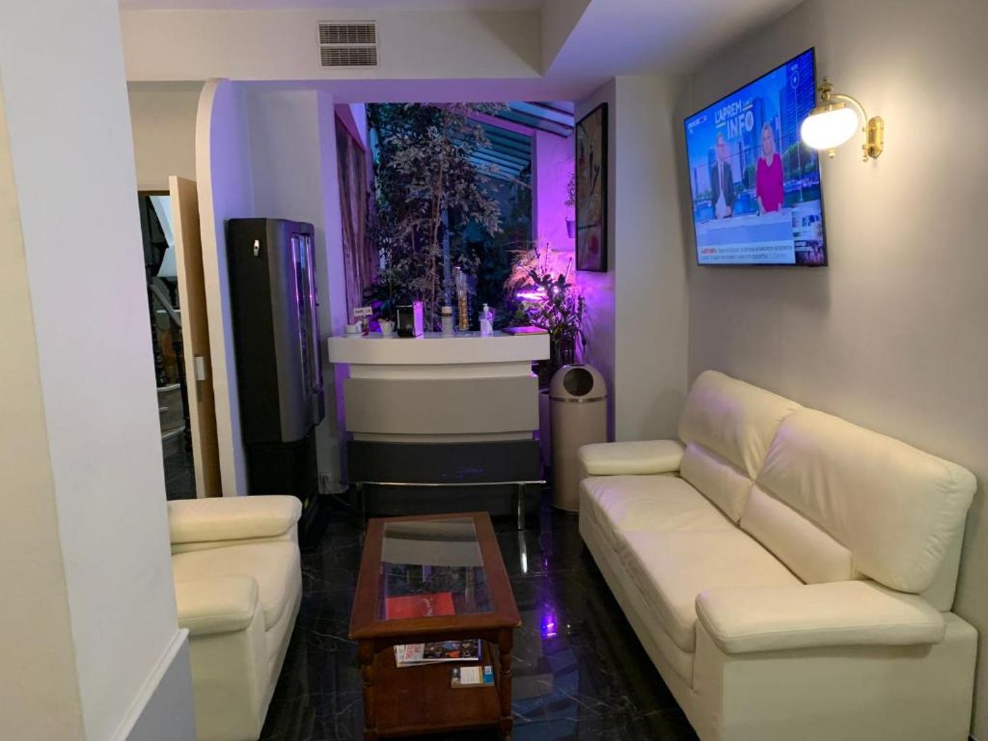 Apollo-Opera-Lobby-30