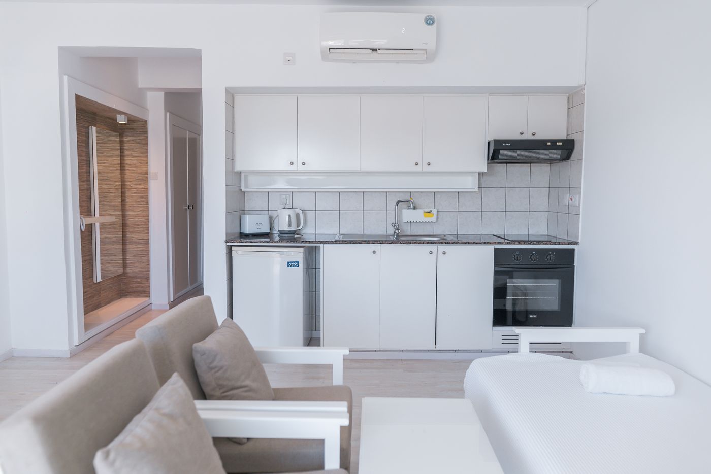 Liquid Hotel Apartments