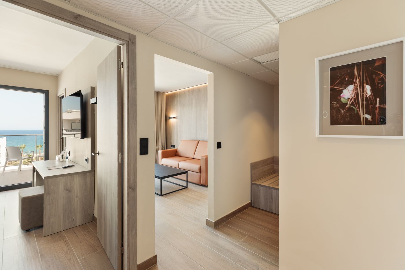 Best-Oasis-Tropical-Room-44