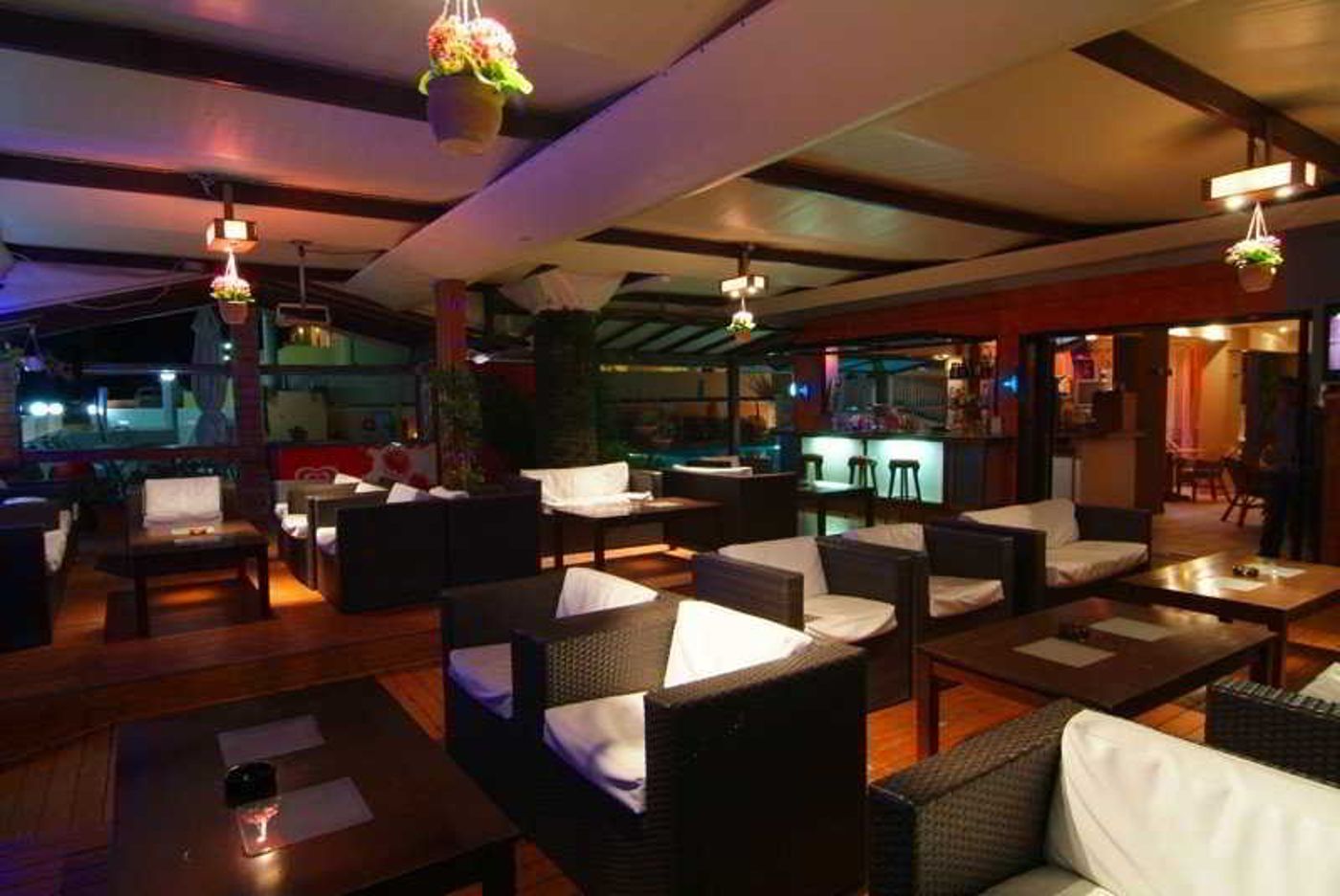 Olga-s-Hotel---Pool-Bar-13