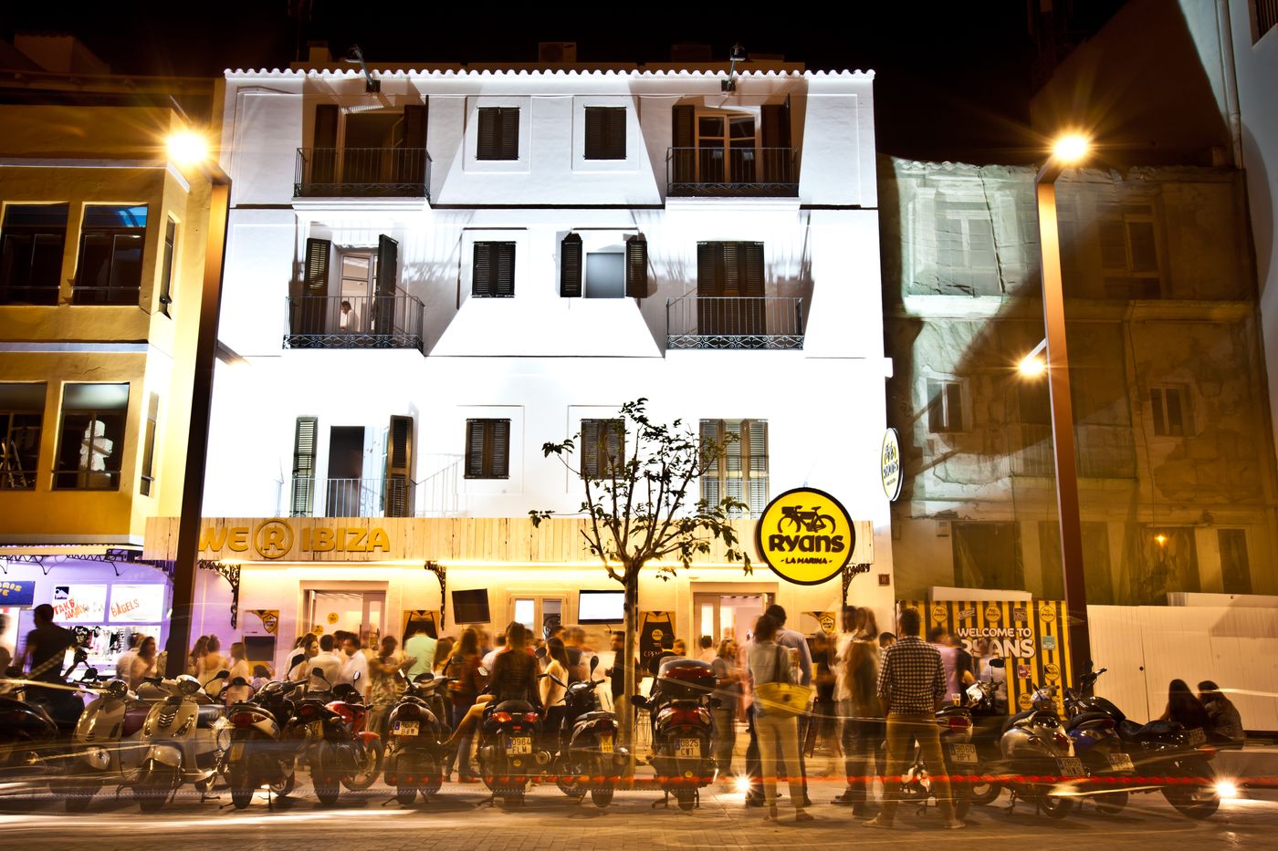 Hotel-Ryans-La-Marina-Terrace-8