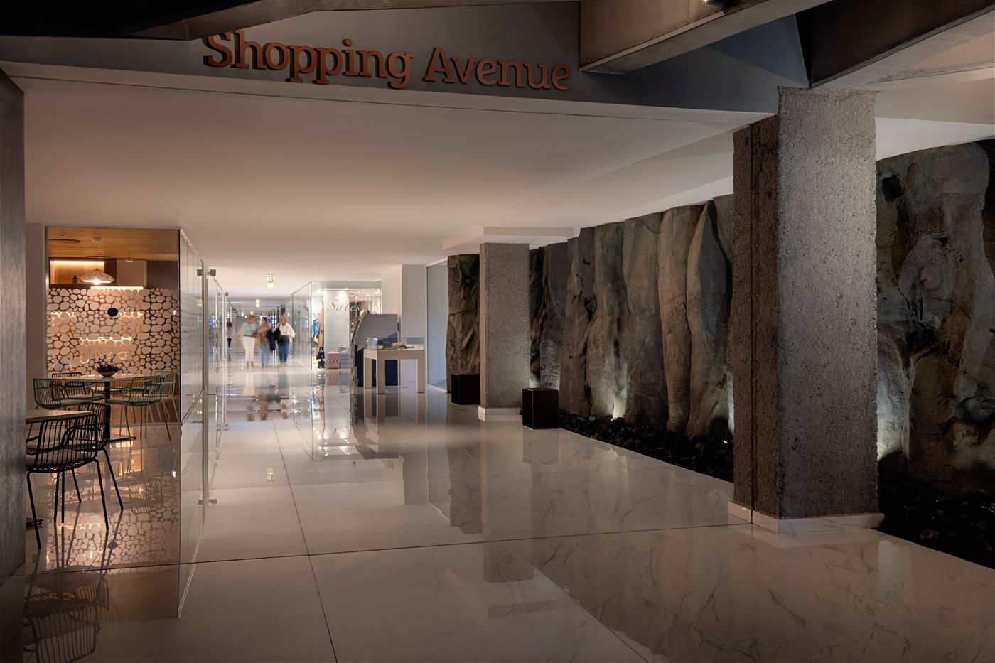 Royal-Hideaway-Corales-Suites--part-of-Barcel---Hotel-Group-Sports-and-Entertainment-54