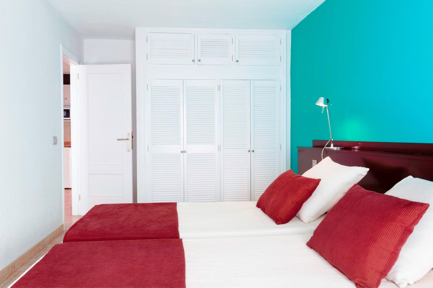 Dragos-del-Sur-Room-10