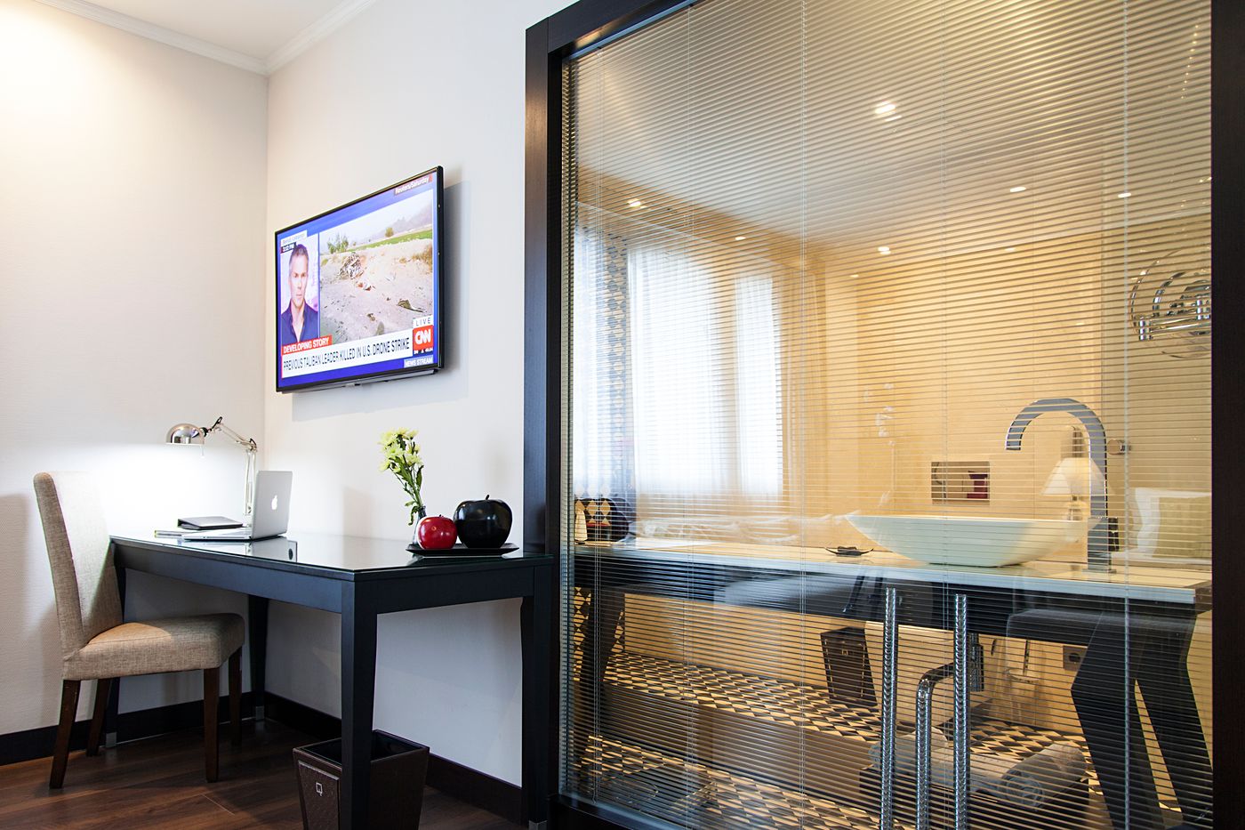 Quentin-Boutique-Hotel-Room-45