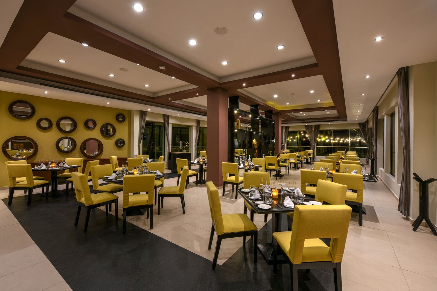 El Dorado Casitas Royale by Karisma 14.10