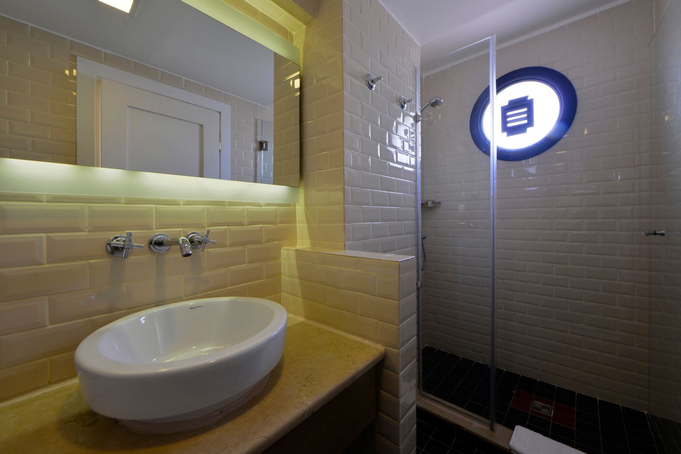 Agora-Life-Hotel-Room-44