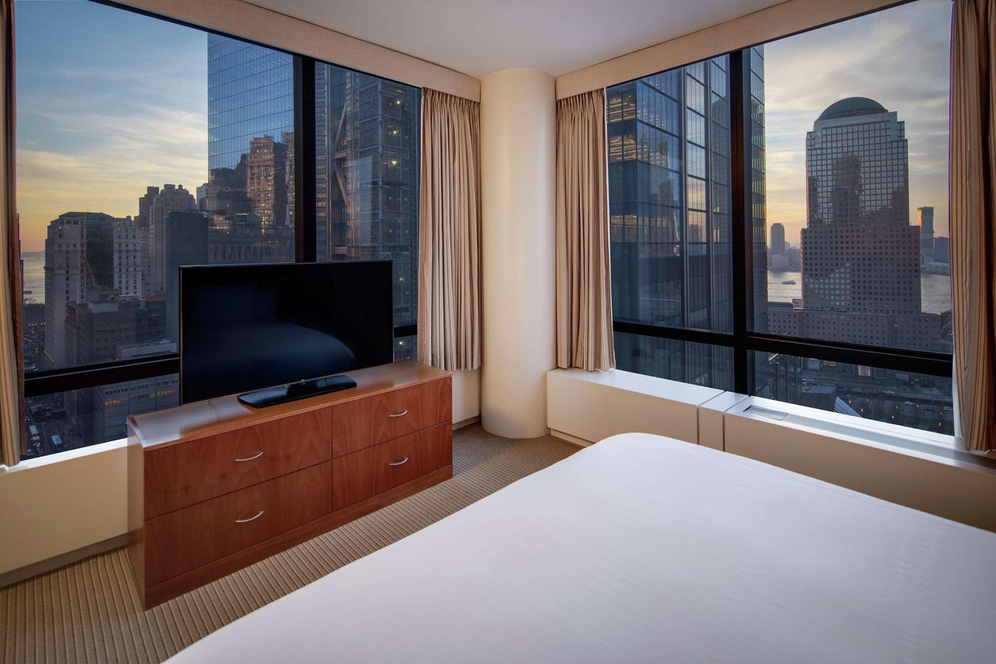 Millennium Downtown New York - United States - NEW YORK - Room - 6