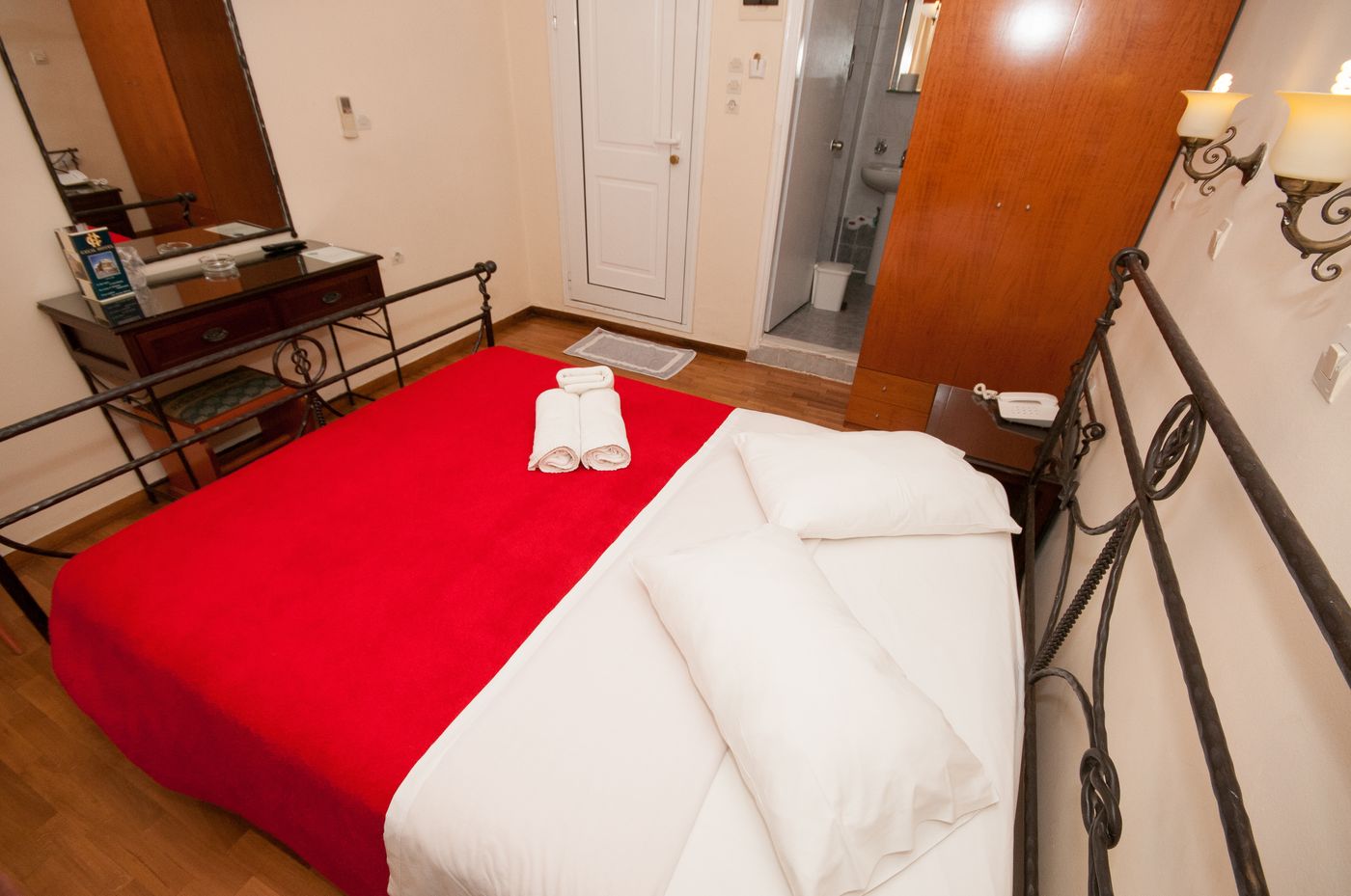 Cecil-Hotel-Athens-Terrace-32