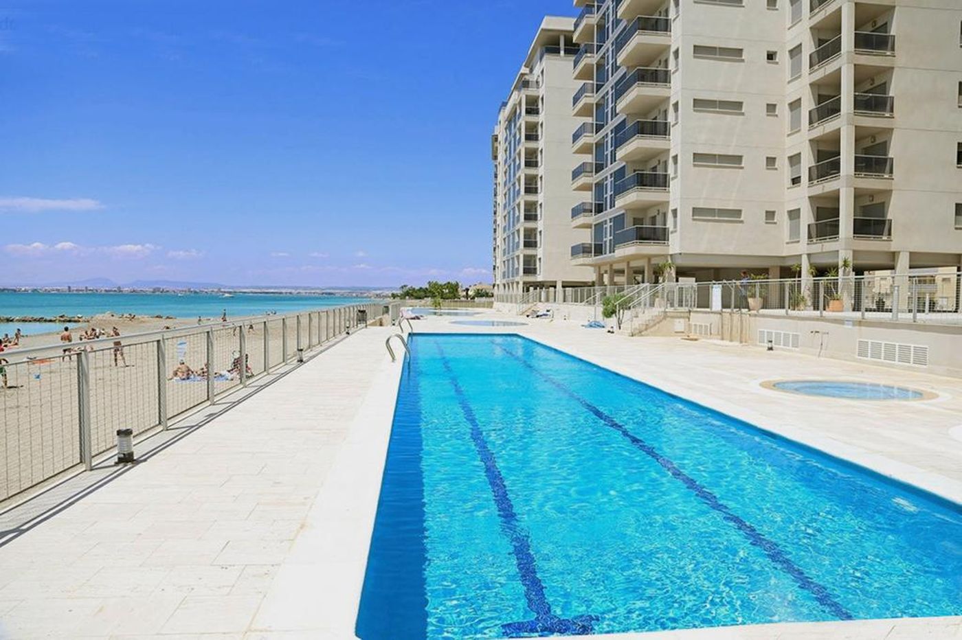 Pierre & Vacances La Manga Apartments