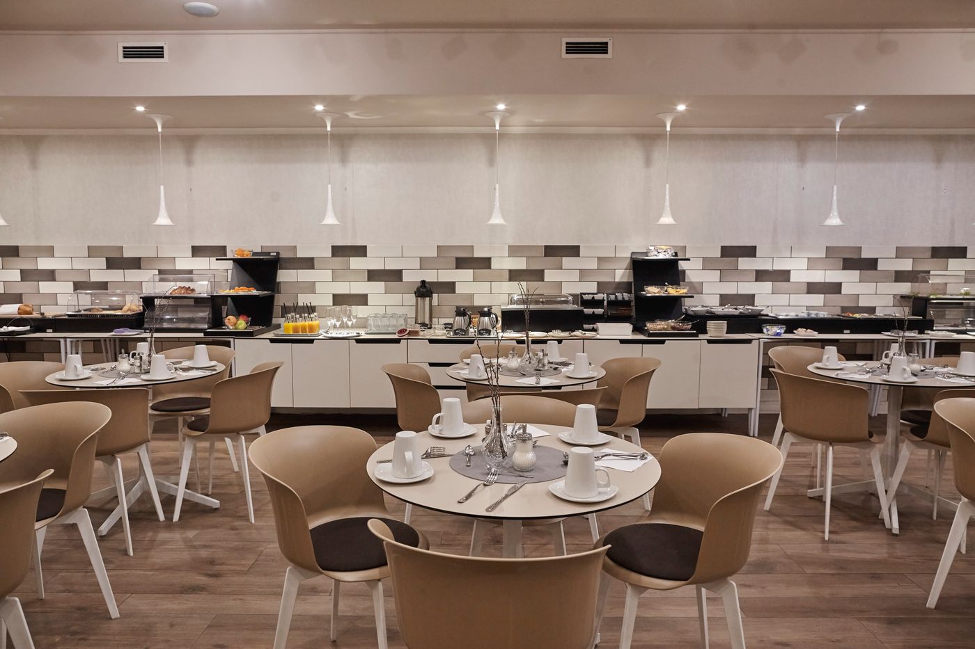 Hotel-Central-Basilica-Restaurant-22