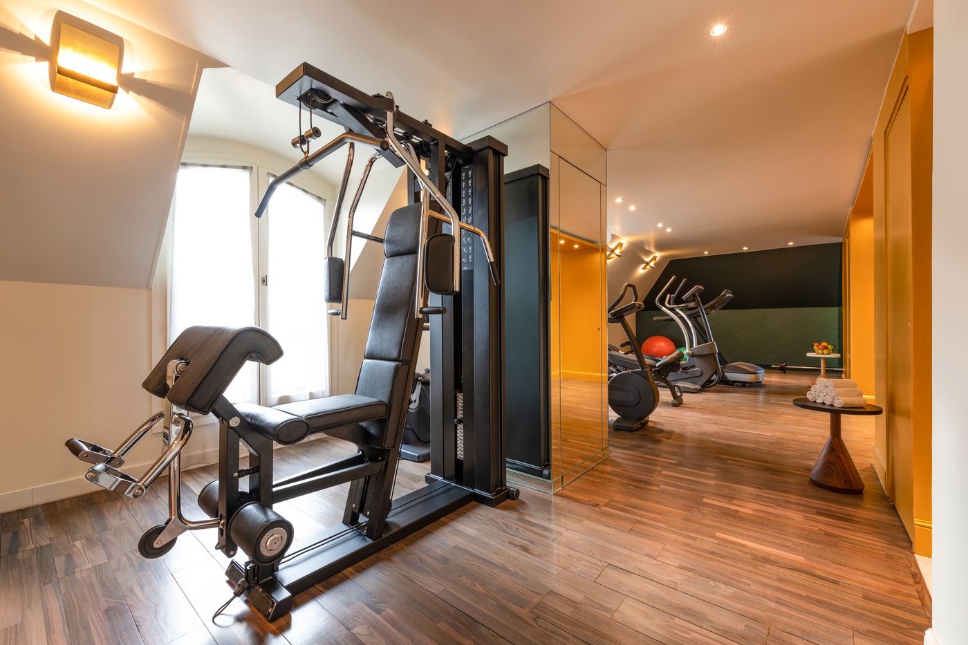 Le-Louis-Versailles-Chateau-Sports-and-Entertainment-62