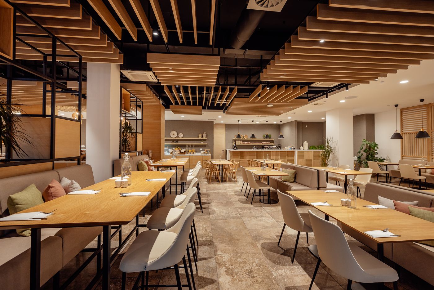 Lazure-Hotel---Marina-Restaurant-61