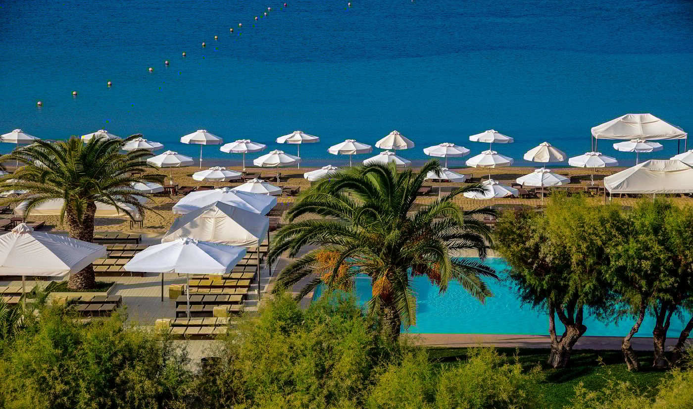 Plaza-Resort-Hotel-Pool-53