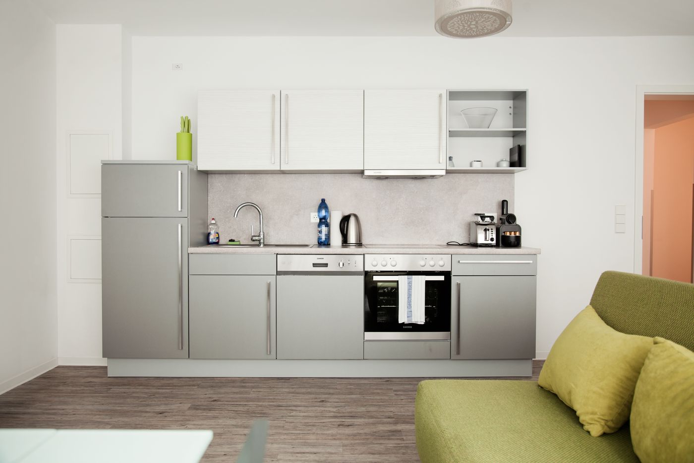 Apartments-Rosenthal-Residence-Room-3