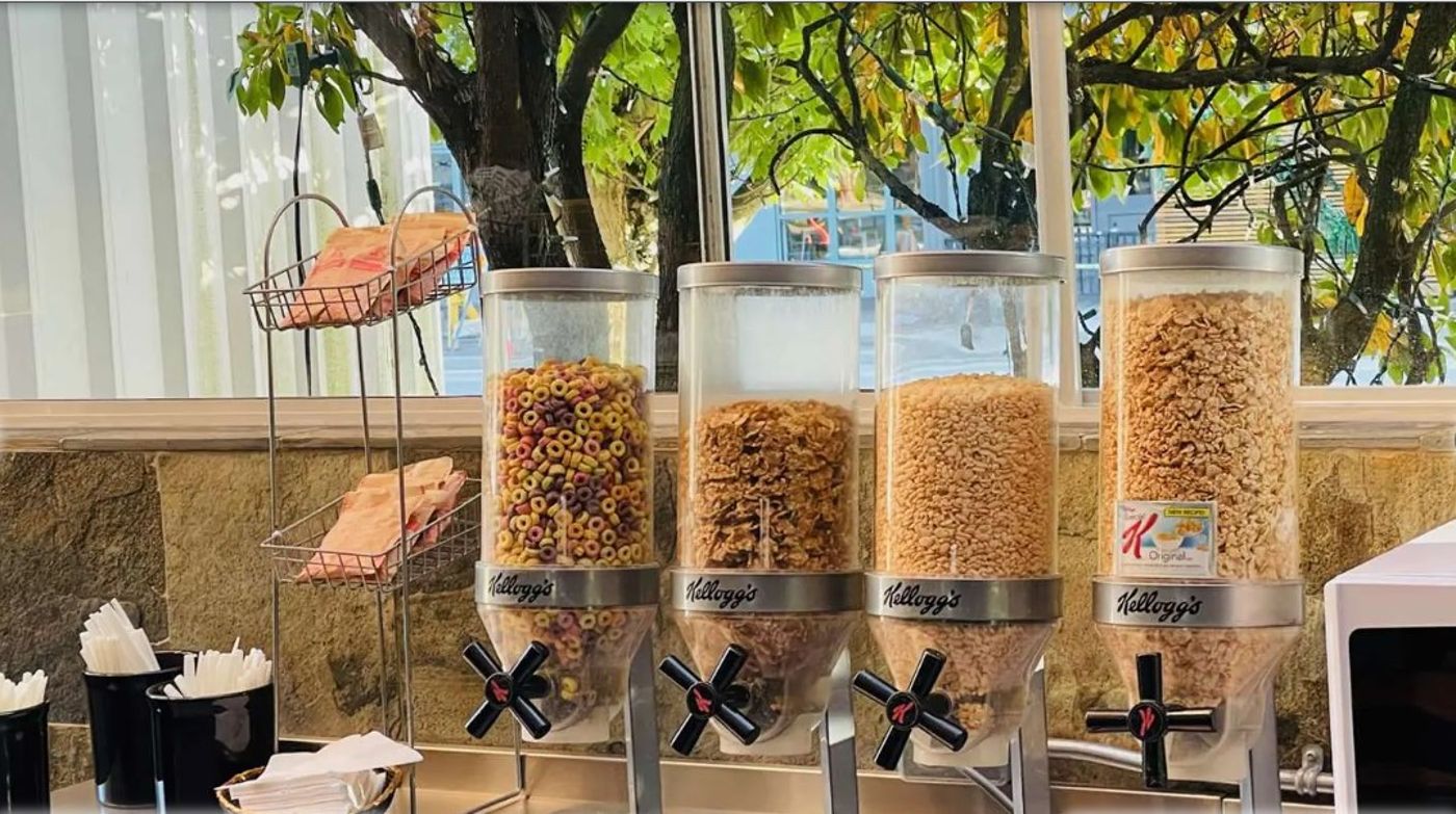 SureStay-by-Best-Western-Richmond-Vancouver-Airport-Restaurant-19