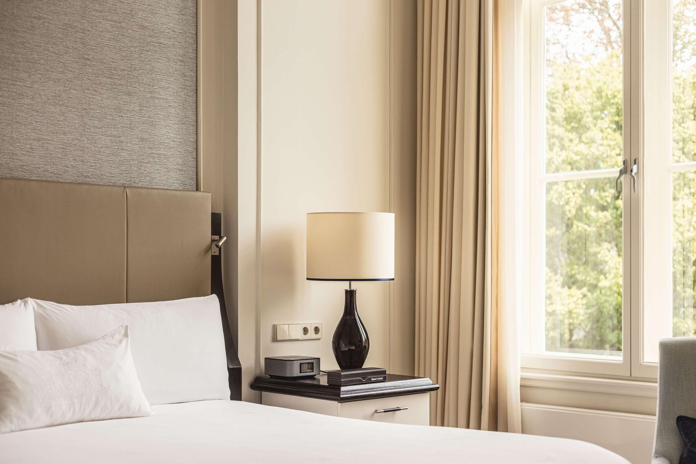 Waldorf-Astoria-Amsterdam-Room-45