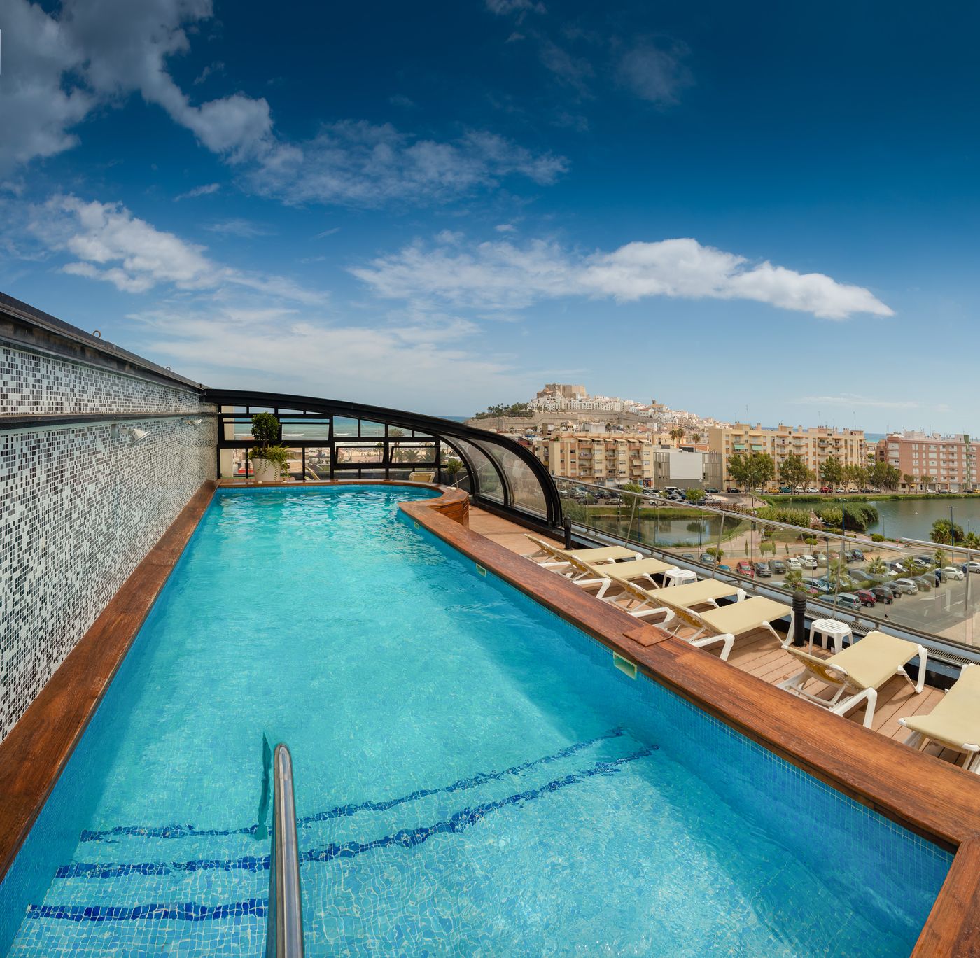 RH-Don-Carlos-Pool-1