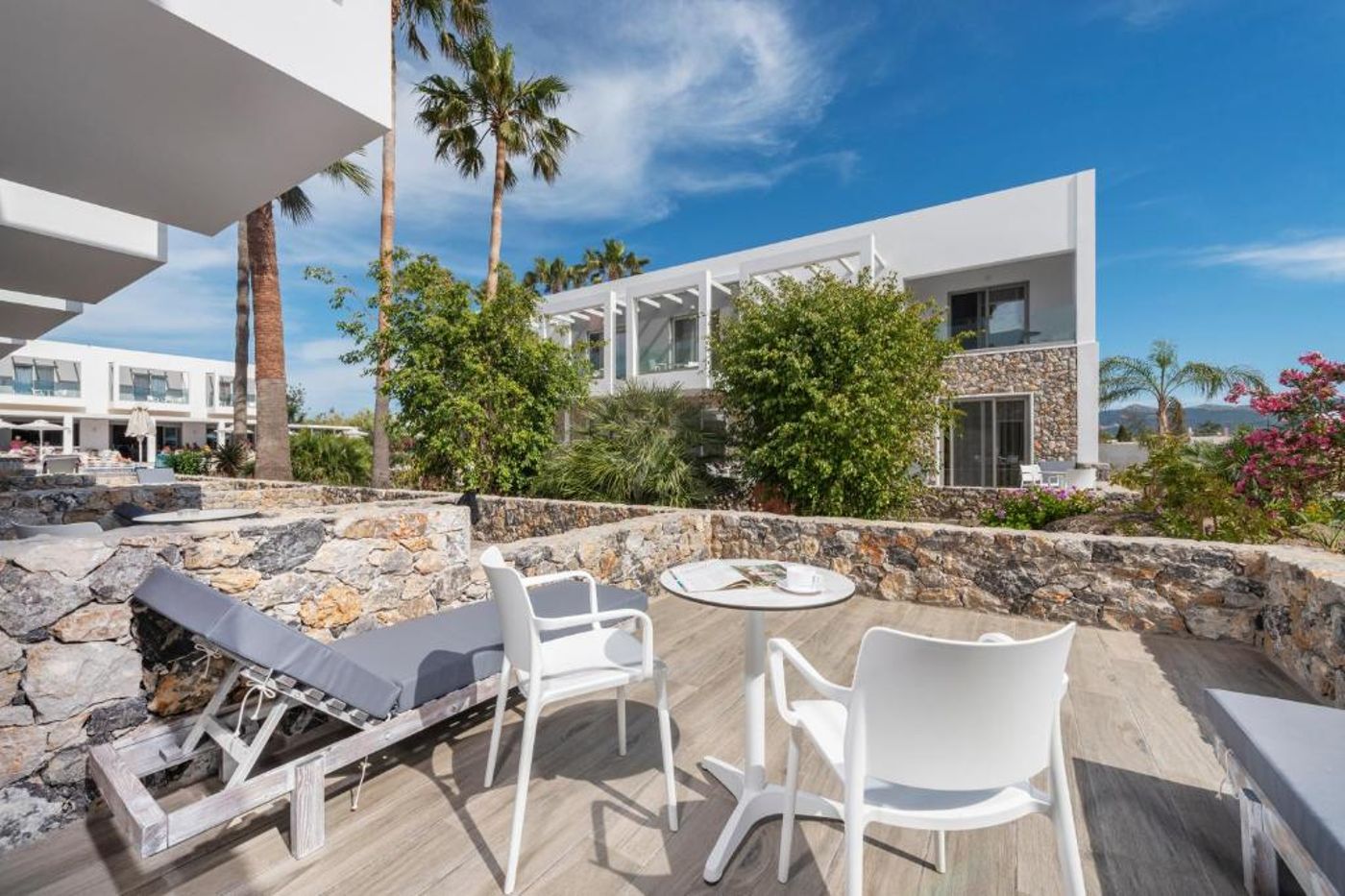 Apollon Windmill Boutique