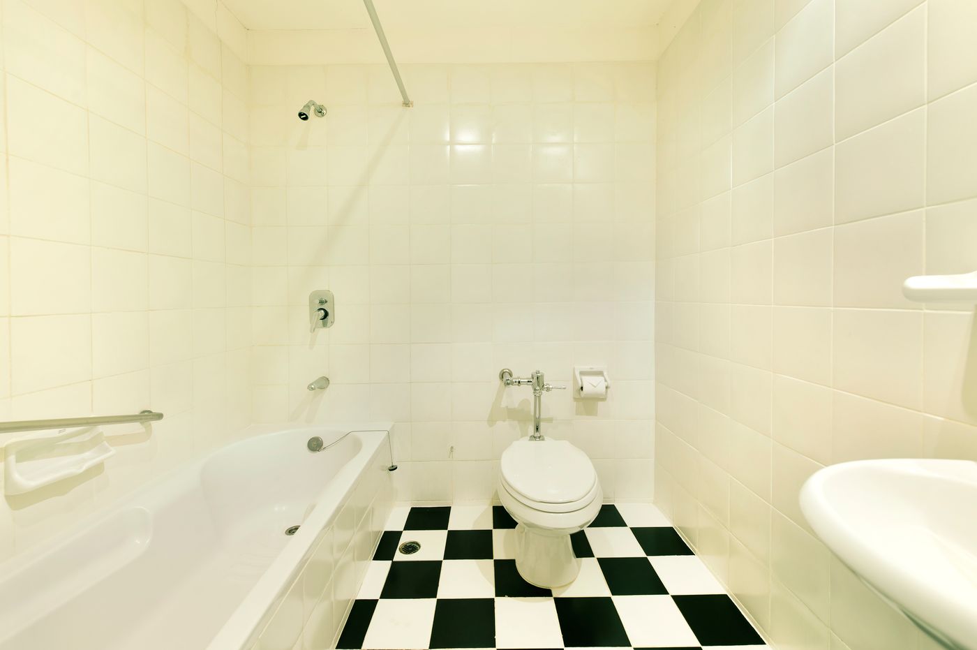 Royal-Rattanakosin-Hotel--SHA---Room-48