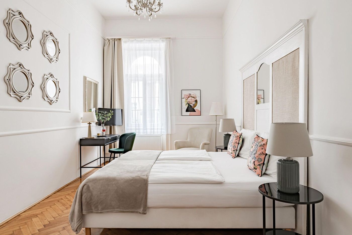 House-Beletage-Room-34