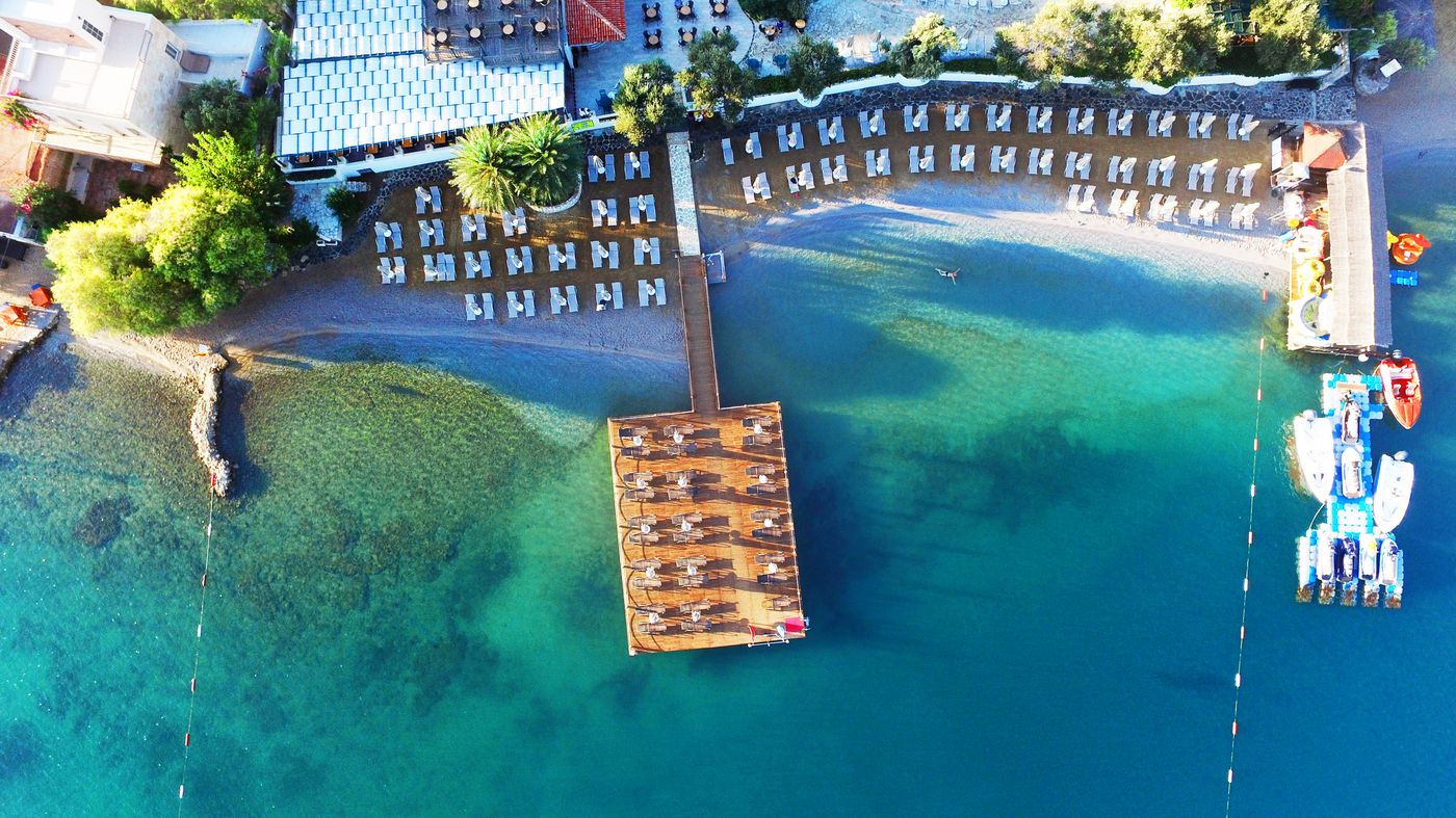 Izer Hotel & Beach Club