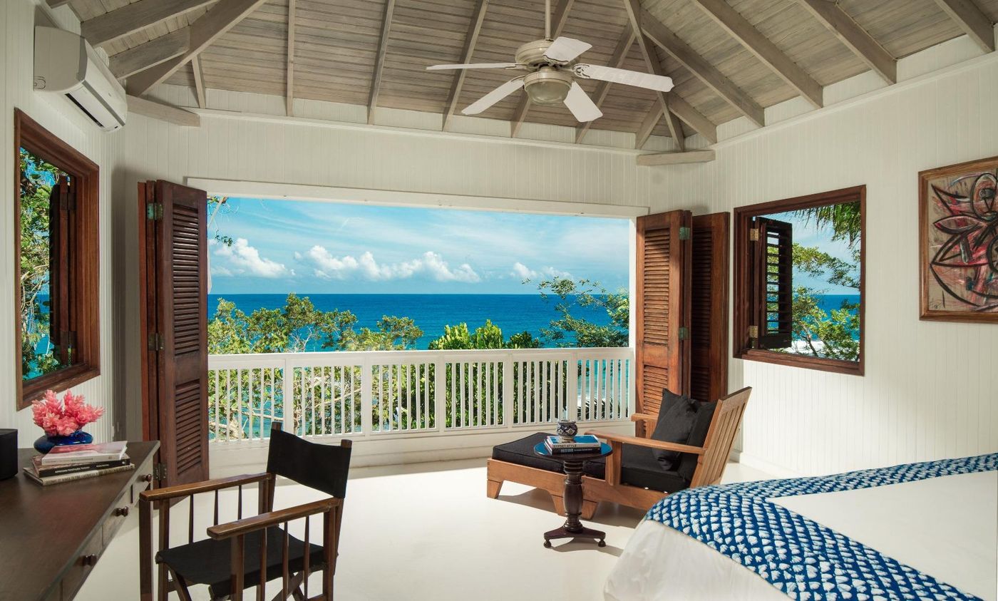 GoldenEye-Resort---Spa-Room-9