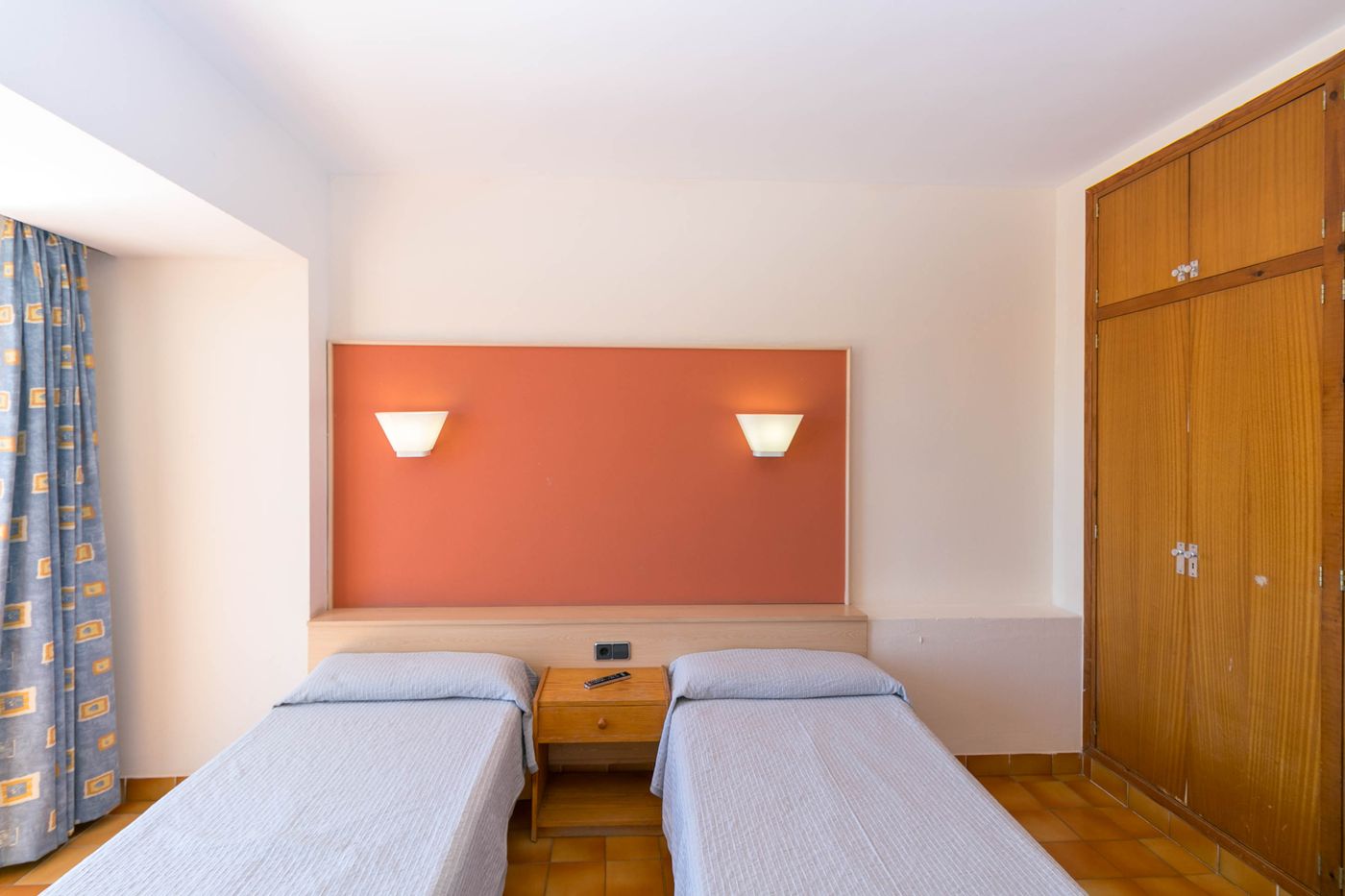 The White Apartments by Ibiza Feeling - Adults Only