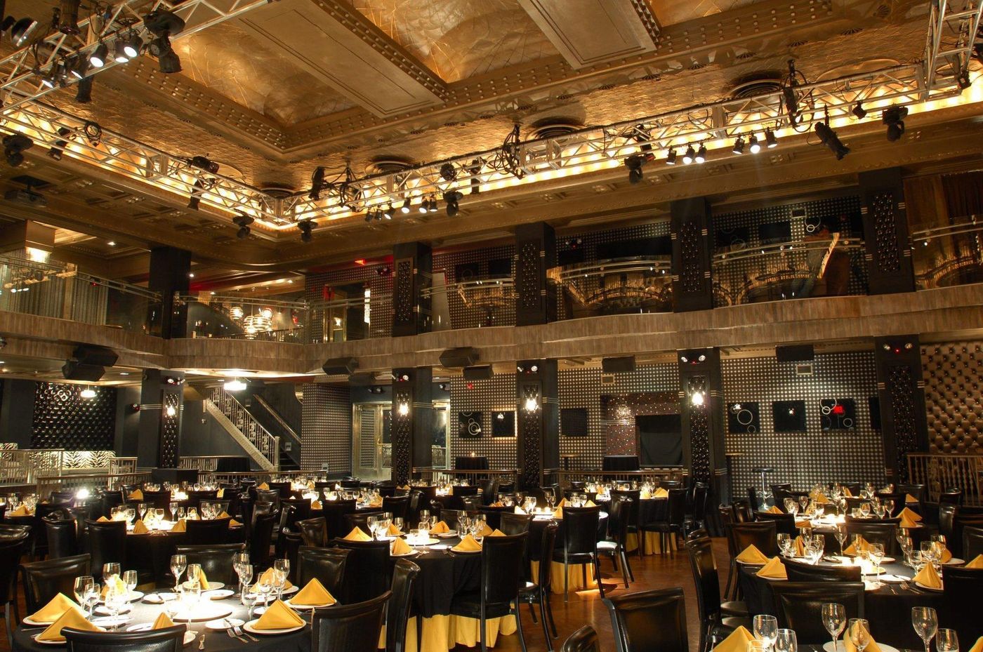 The-Edison-Hotel-NYC-General-view-14