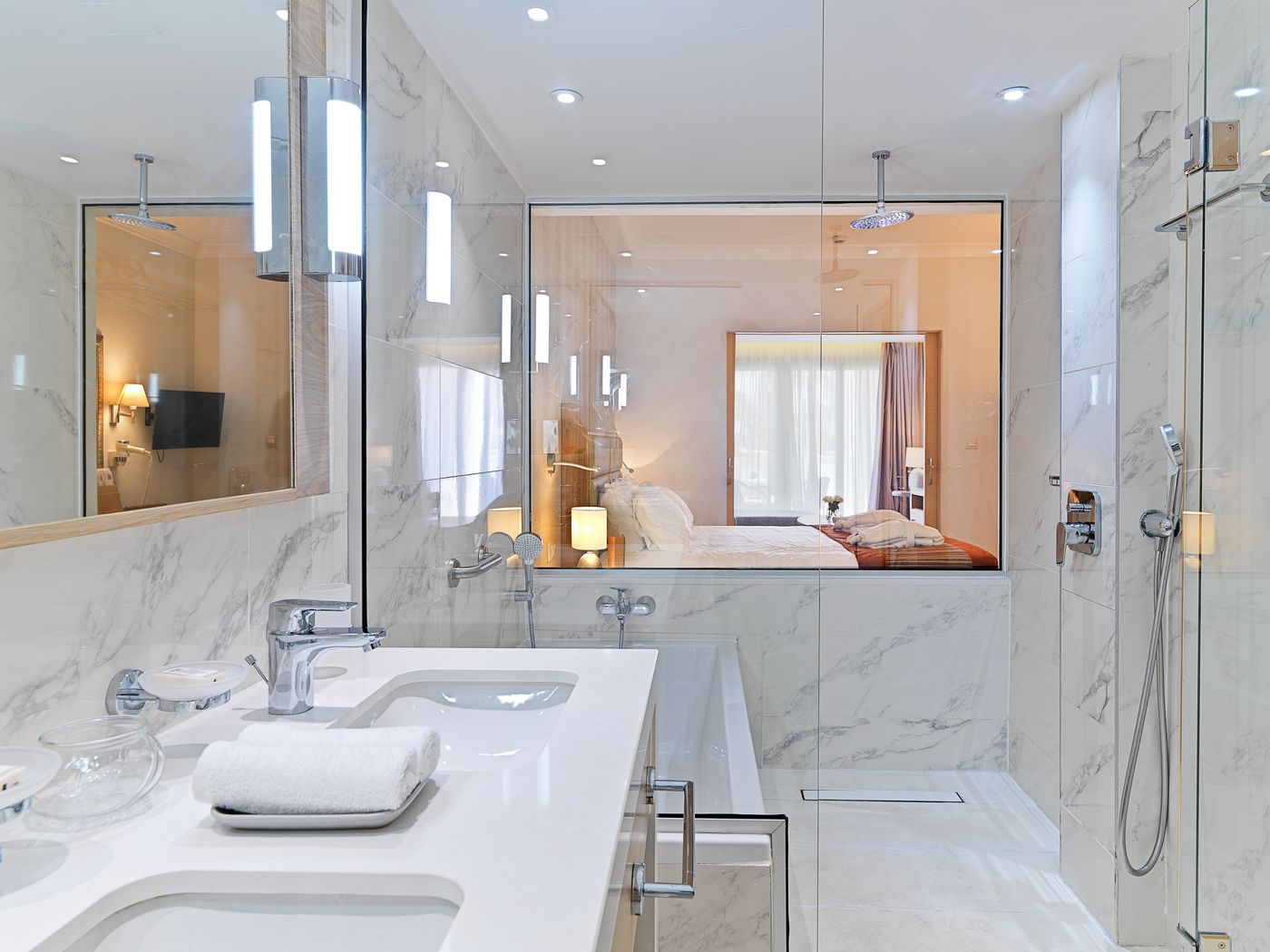 Olympic-Lagoon-Resort-Room-54