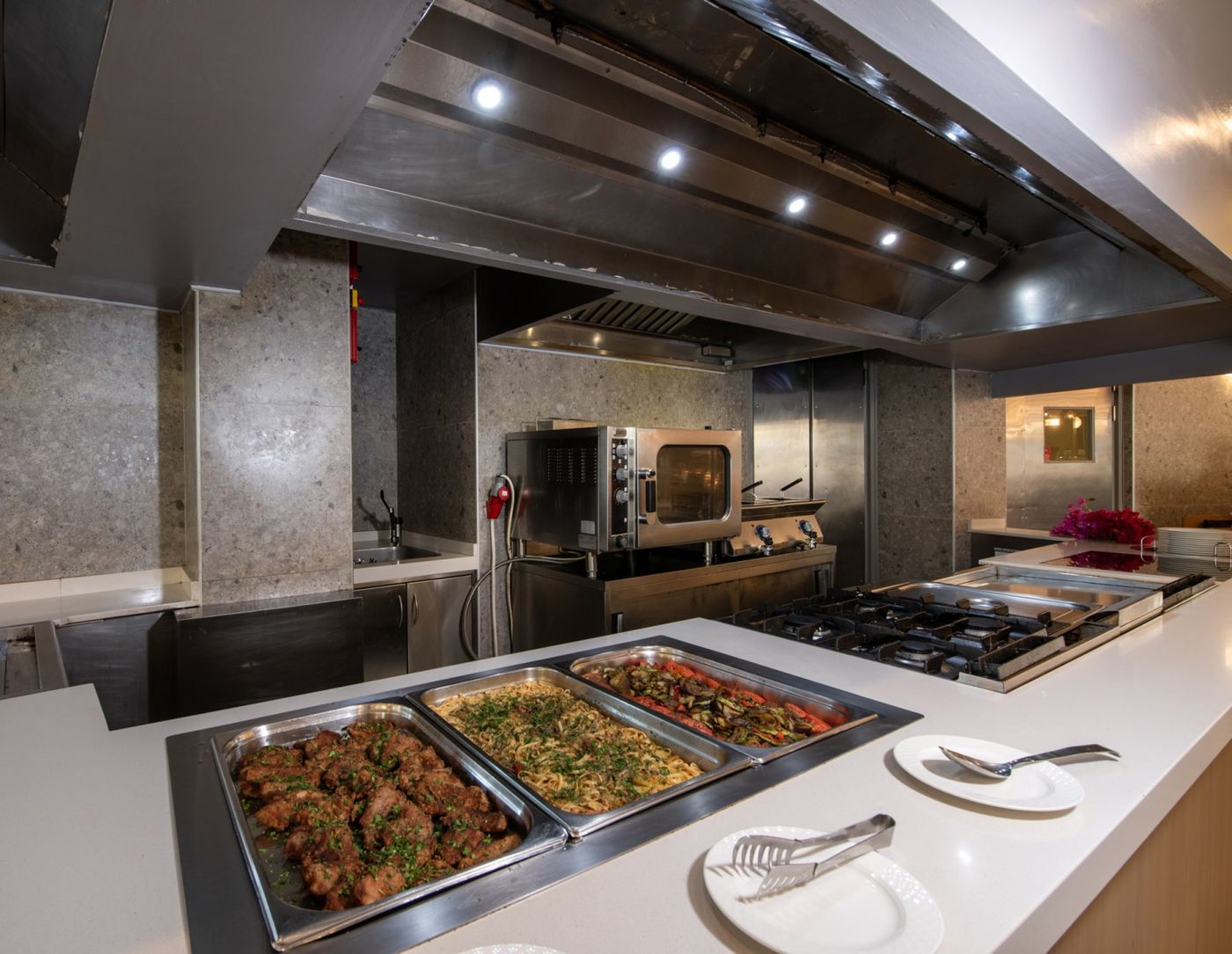 Hydramis-Palace-Beach-Resort-Restaurant-71