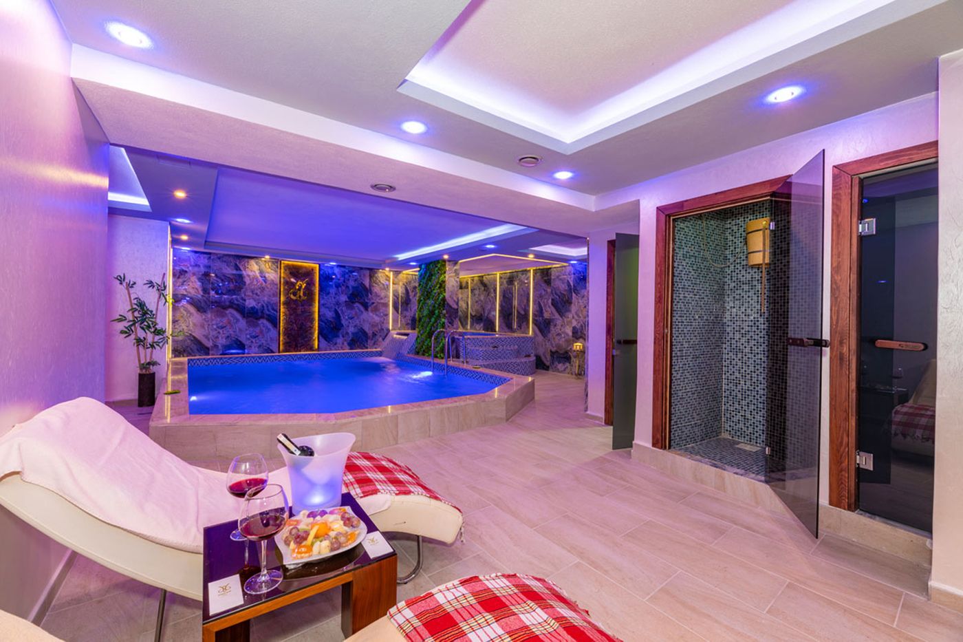 Bekdas-Hotel-Deluxe-Sports-and-Entertainment-41